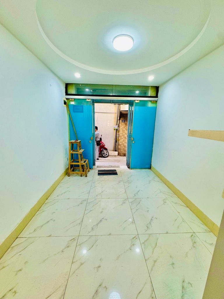 Bán nhà Đại Từ - diện tích 35m2 2 tầng - Mặt ngõ rộng - giá 3 tỷ