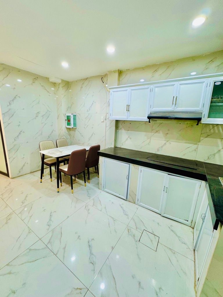 Bán nhà Đại Từ - diện tích 35m2 2 tầng - Mặt ngõ rộng - giá 3 tỷ