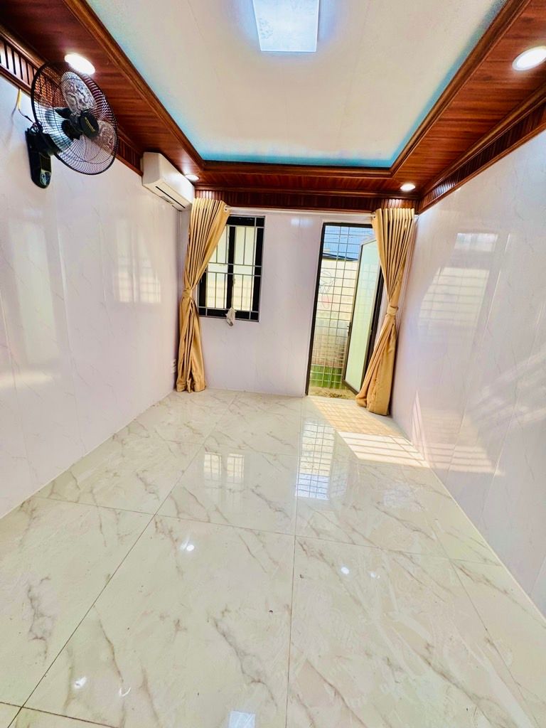 Bán nhà Đại Từ - diện tích 35m2 2 tầng - Mặt ngõ rộng - giá 3 tỷ