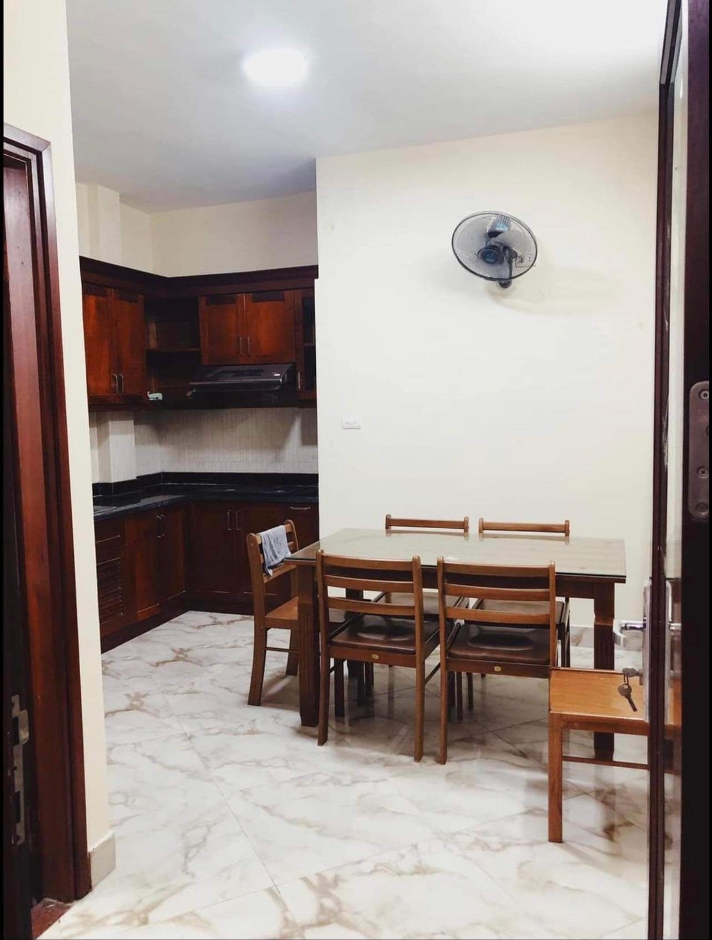 Bán nhà Giang Văn Minh - diện tích 39m2 4 tầng - Ô tô tránh - giá 43,5 tỷ