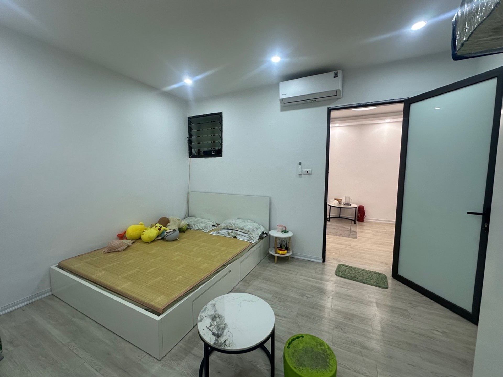 Bán nhà Bùi Ngọc Dương - diện tích 65m2 4 tầng - Gần Công viên Tuổi Trẻ - giá 3,95 tỷ