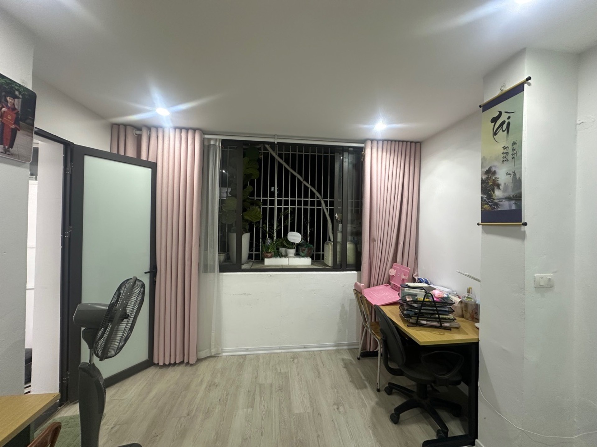 Bán nhà Bùi Ngọc Dương - diện tích 65m2 4 tầng - Gần Công viên Tuổi Trẻ - giá 3,95 tỷ