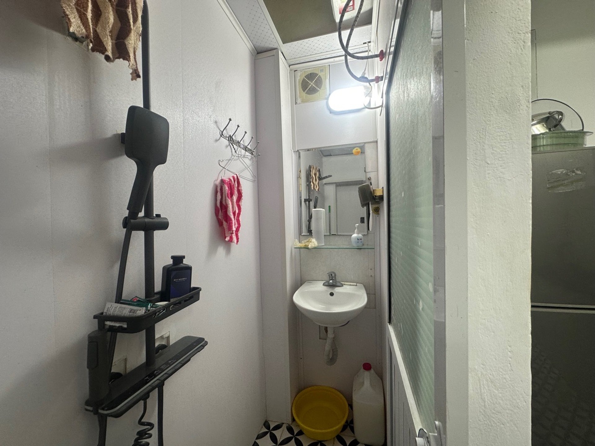 Bán nhà Bùi Ngọc Dương - diện tích 65m2 4 tầng - Gần Công viên Tuổi Trẻ - giá 3,95 tỷ