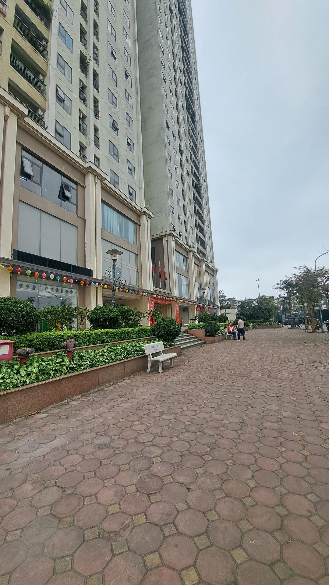 Bán nhà Tam Trinh - diện tích 96m2 1 tầng - Căn hộ 3 phòng ngủ - giá 8,6 tỷ