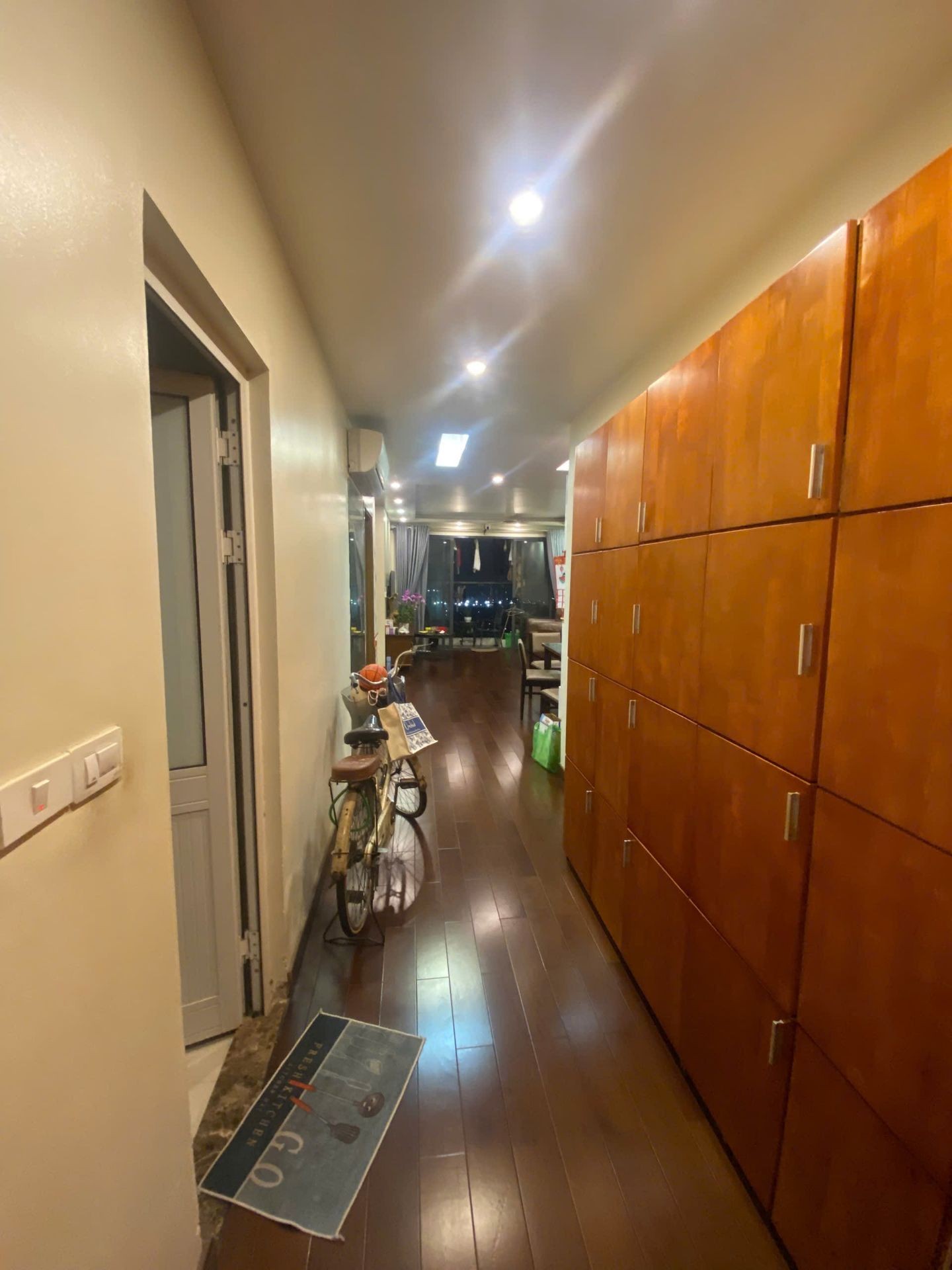 Bán nhà Tam Trinh - diện tích 96m2 1 tầng - Căn hộ 3 phòng ngủ - giá 8,6 tỷ