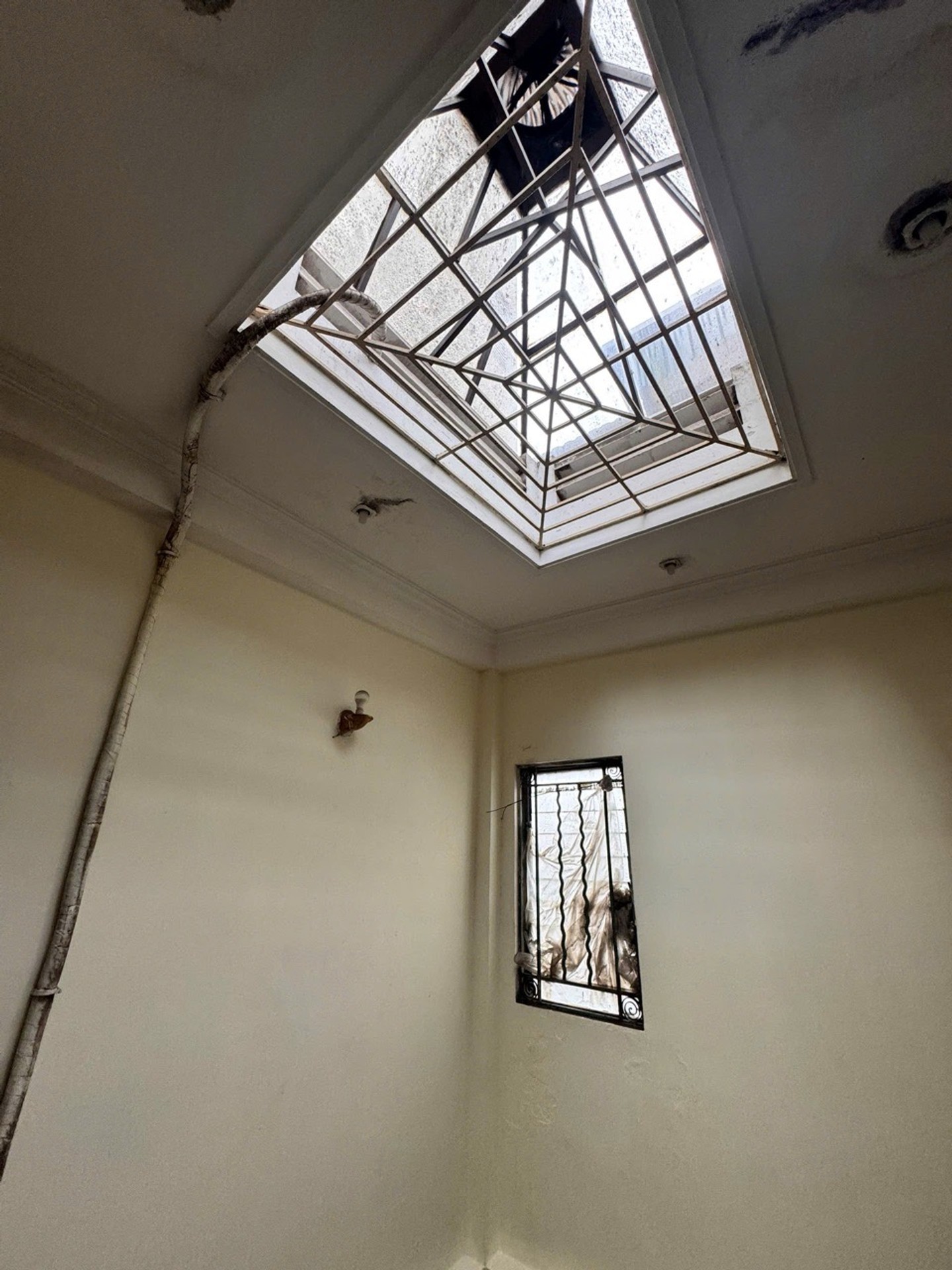 Bán nhà Kim Ngưu - diện tích 42m2 4 tầng - Nhà mặt phố kinh doanh - giá 25 tỷ