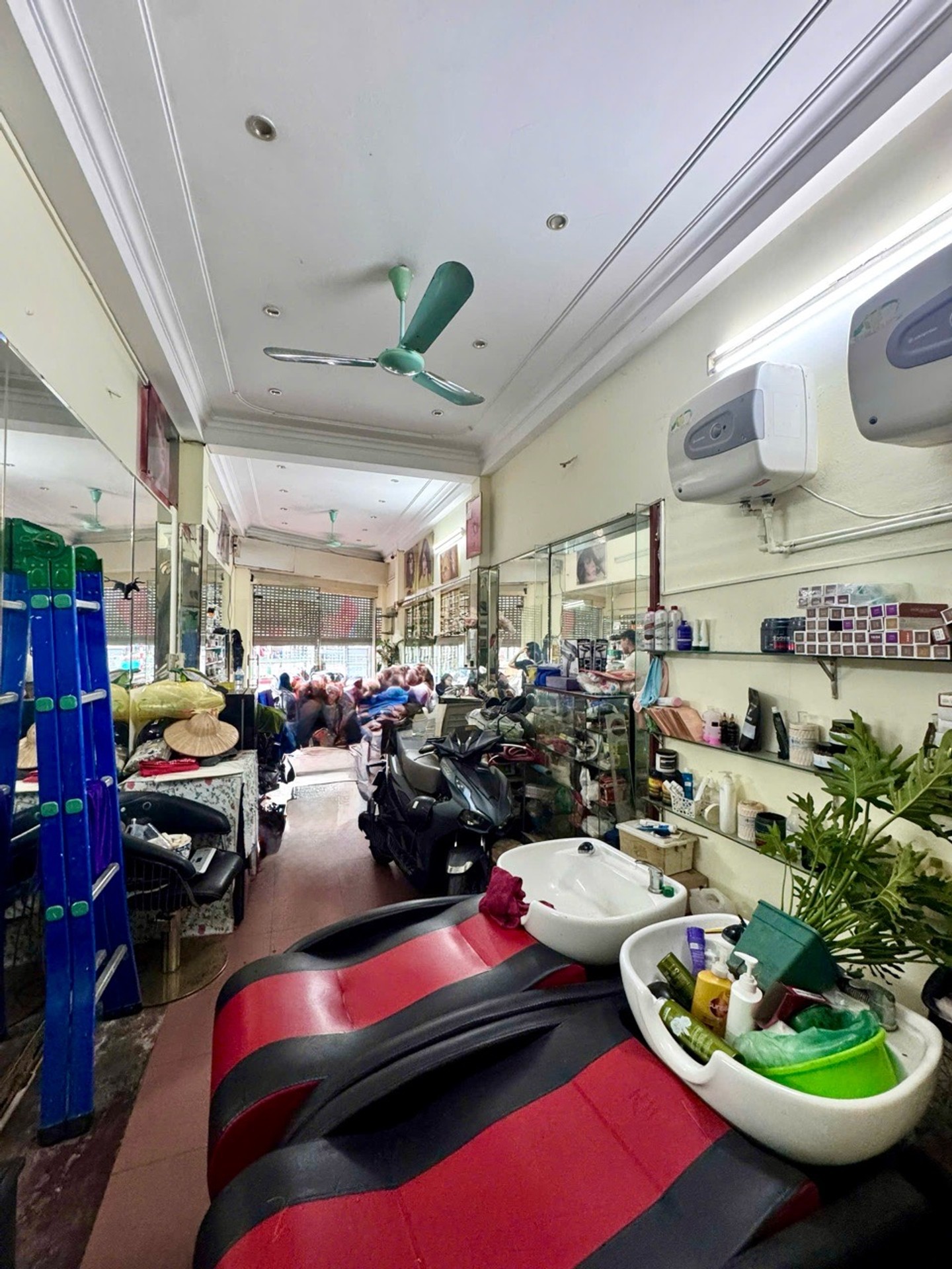 Bán nhà Kim Ngưu - diện tích 42m2 4 tầng - Nhà mặt phố kinh doanh - giá 25 tỷ