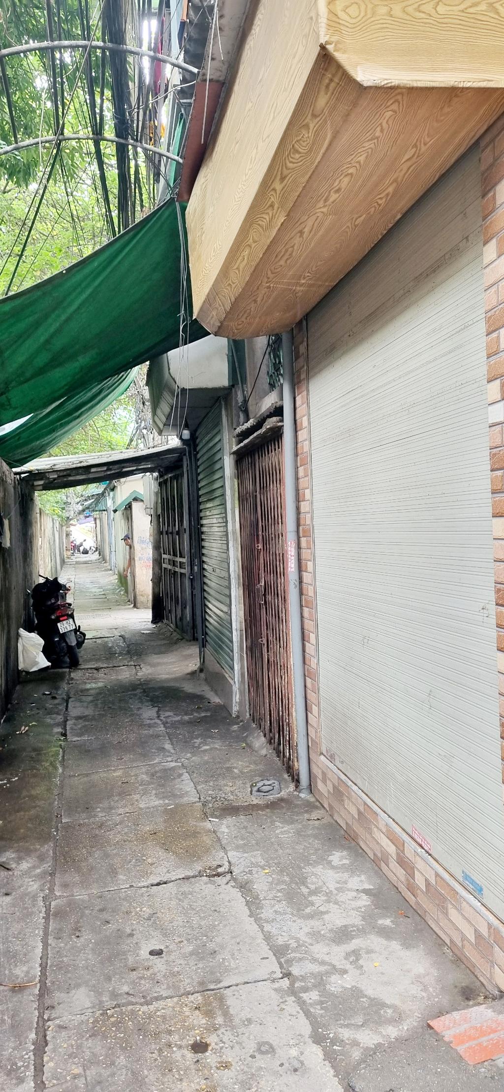 Bán nhà Nguyễn Khoái - diện tích 62m2 1 tầng - Nhà cũ coi như bán đất - giá 7 tỷ