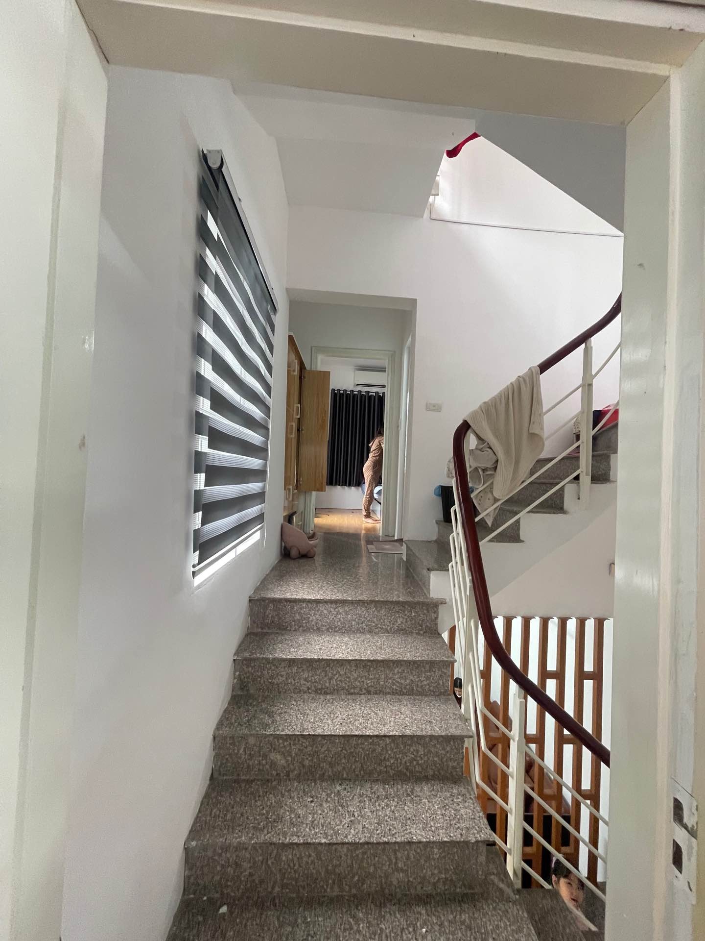 Bán nhà Định Công Thượng - diện tích 32m2 3 tầng - Lô góc 2 thoáng - giá 2,98 tỷ