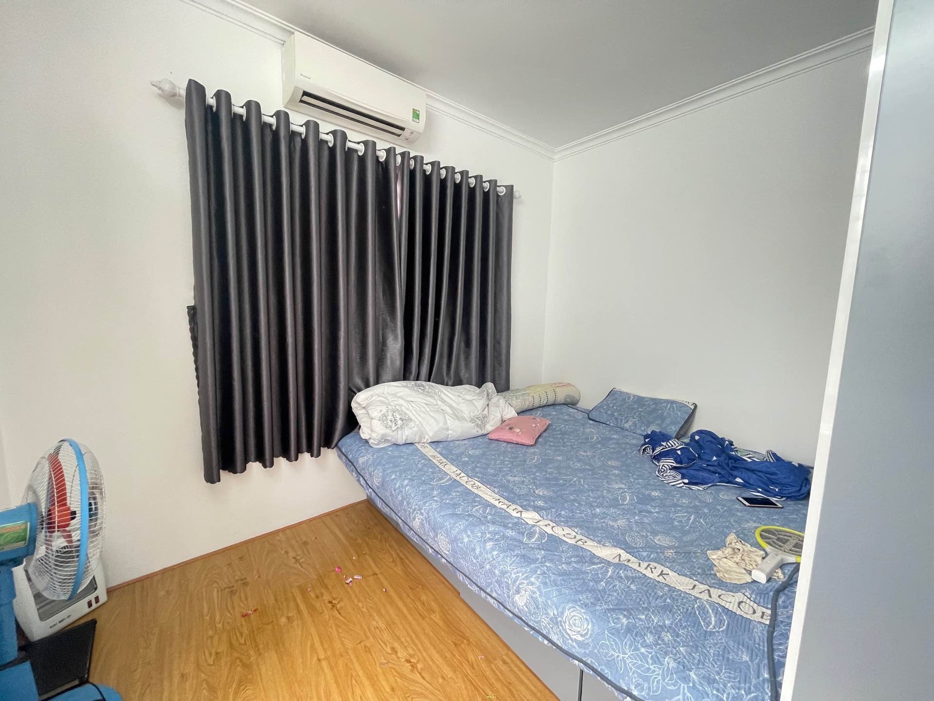 Bán nhà Định Công Thượng - diện tích 32m2 3 tầng - Lô góc 2 thoáng - giá 2,98 tỷ