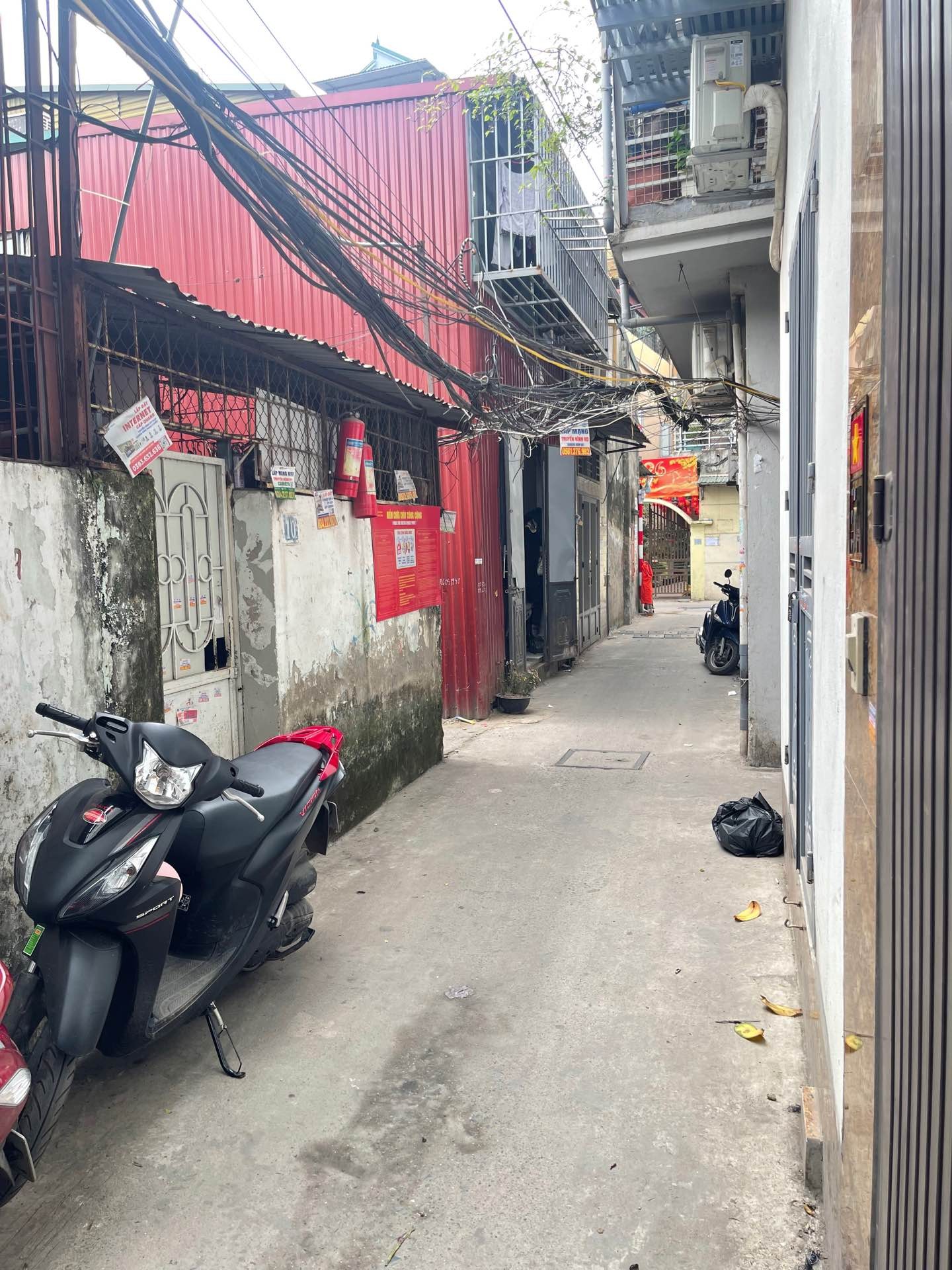 Bán nhà Định Công Thượng - diện tích 32m2 3 tầng - Lô góc 2 thoáng - giá 2,98 tỷ