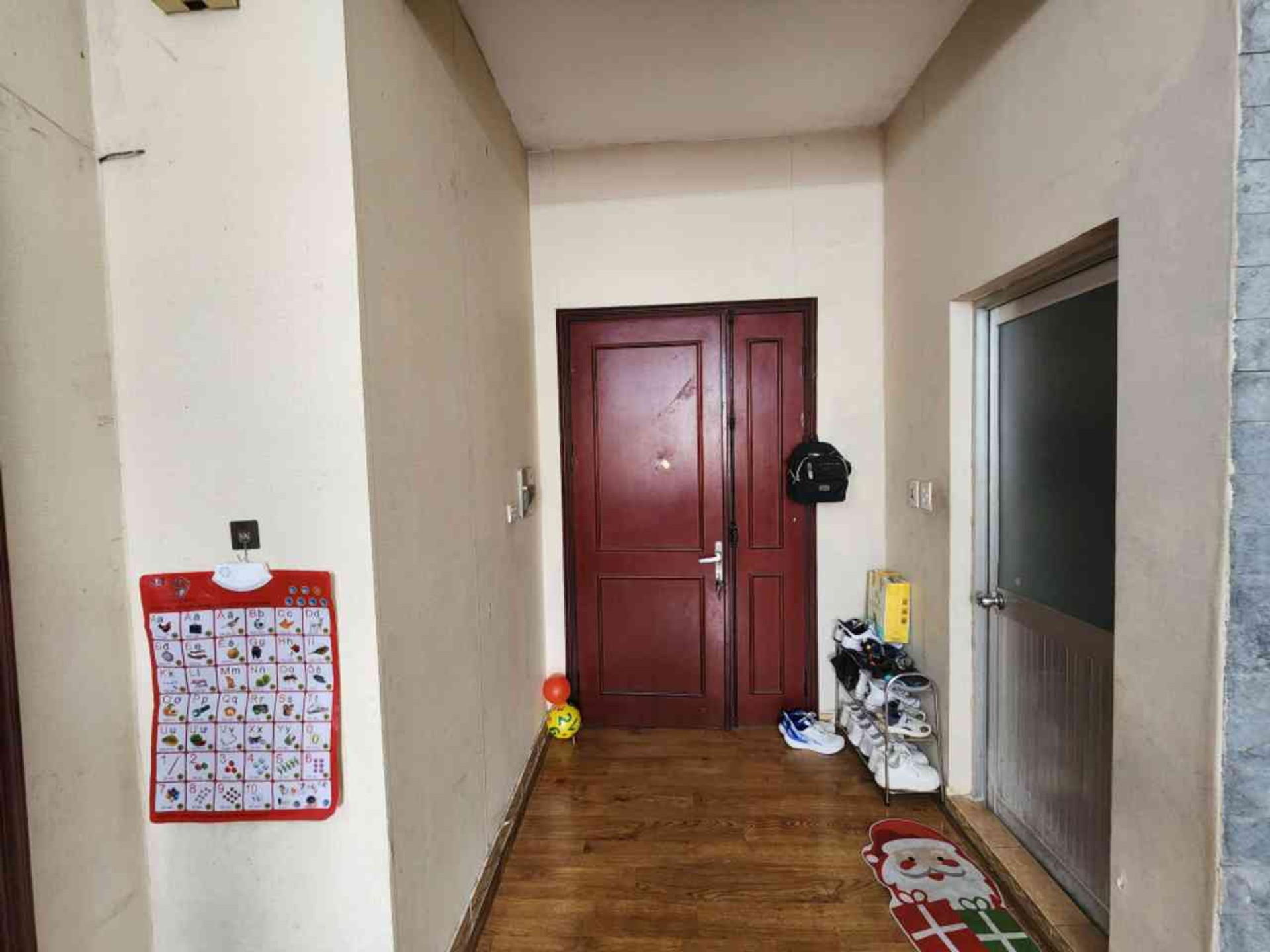 Bán nhà Ngọc Hồi - diện tích 68m2 2 tầng - Căn hộ tặng full nội thất - giá 4,5 tỷ