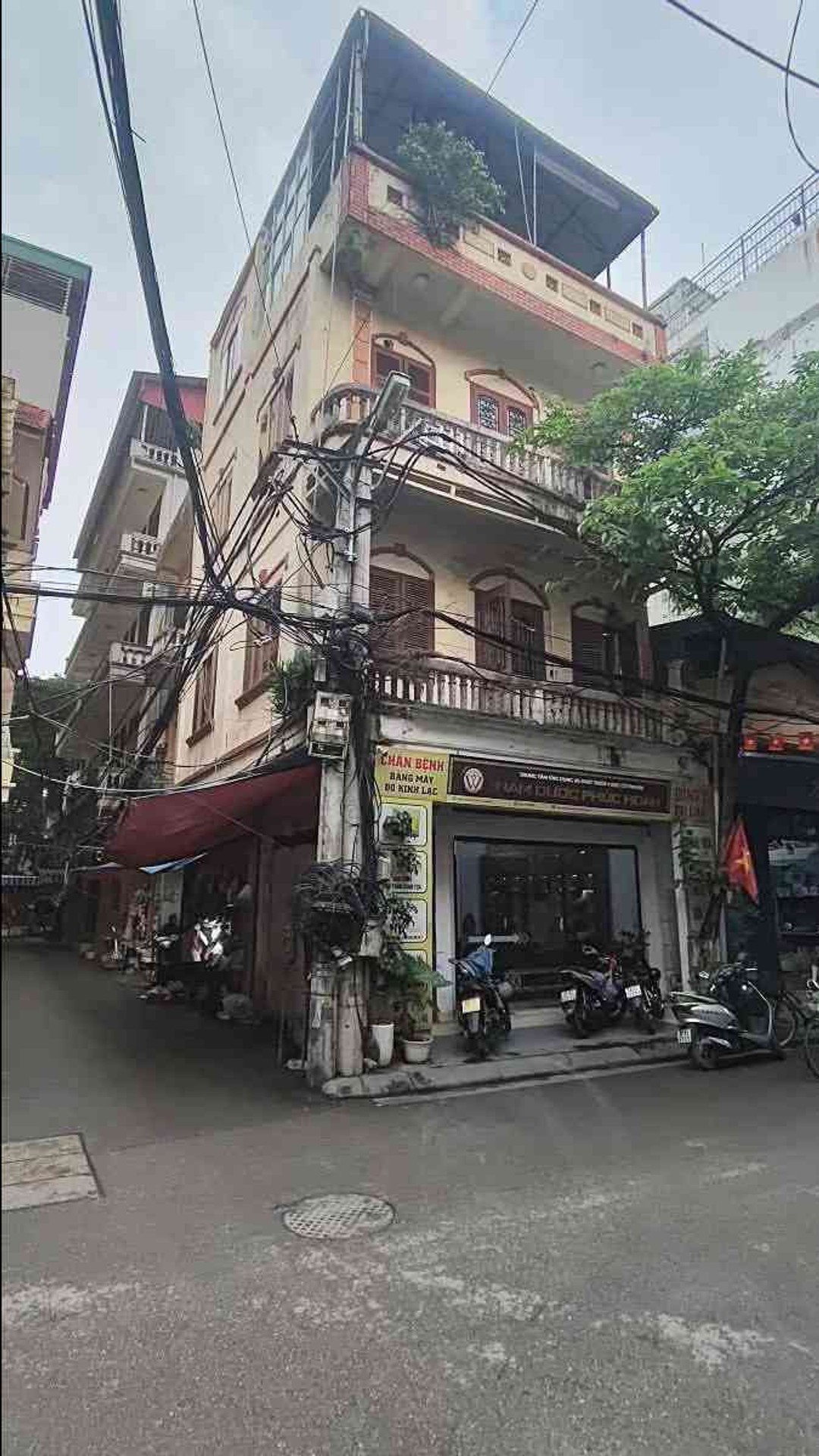Bán nhà Hoàng Văn Thái - diện tích 45m2 4 tầng - Cực hiếm - giá 21 tỷ