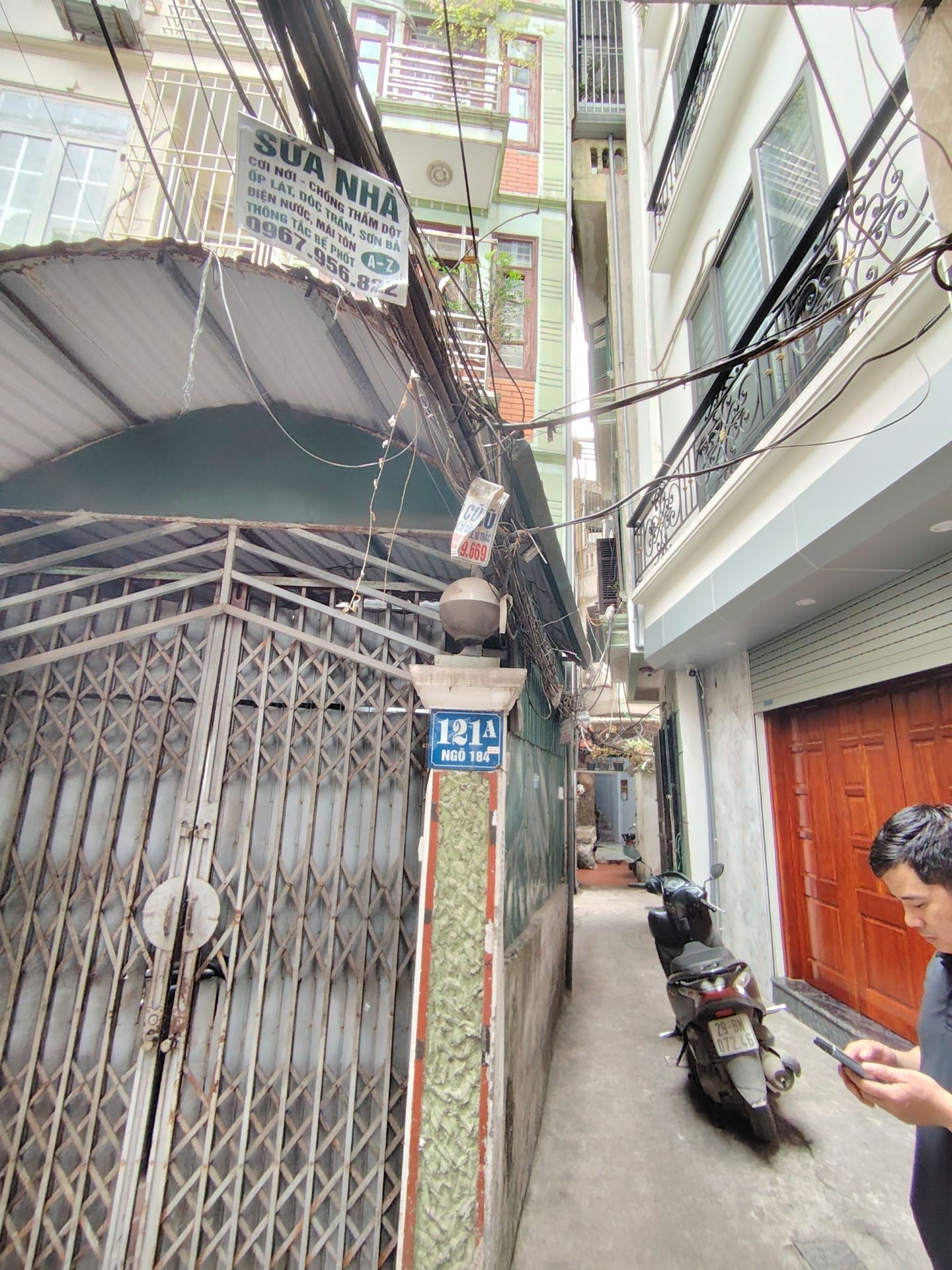 Bán nhà Trần Khát Chân - diện tích 36m2 3 tầng - Ngõ 184 thông khắp nơi - giá 6 tỷ