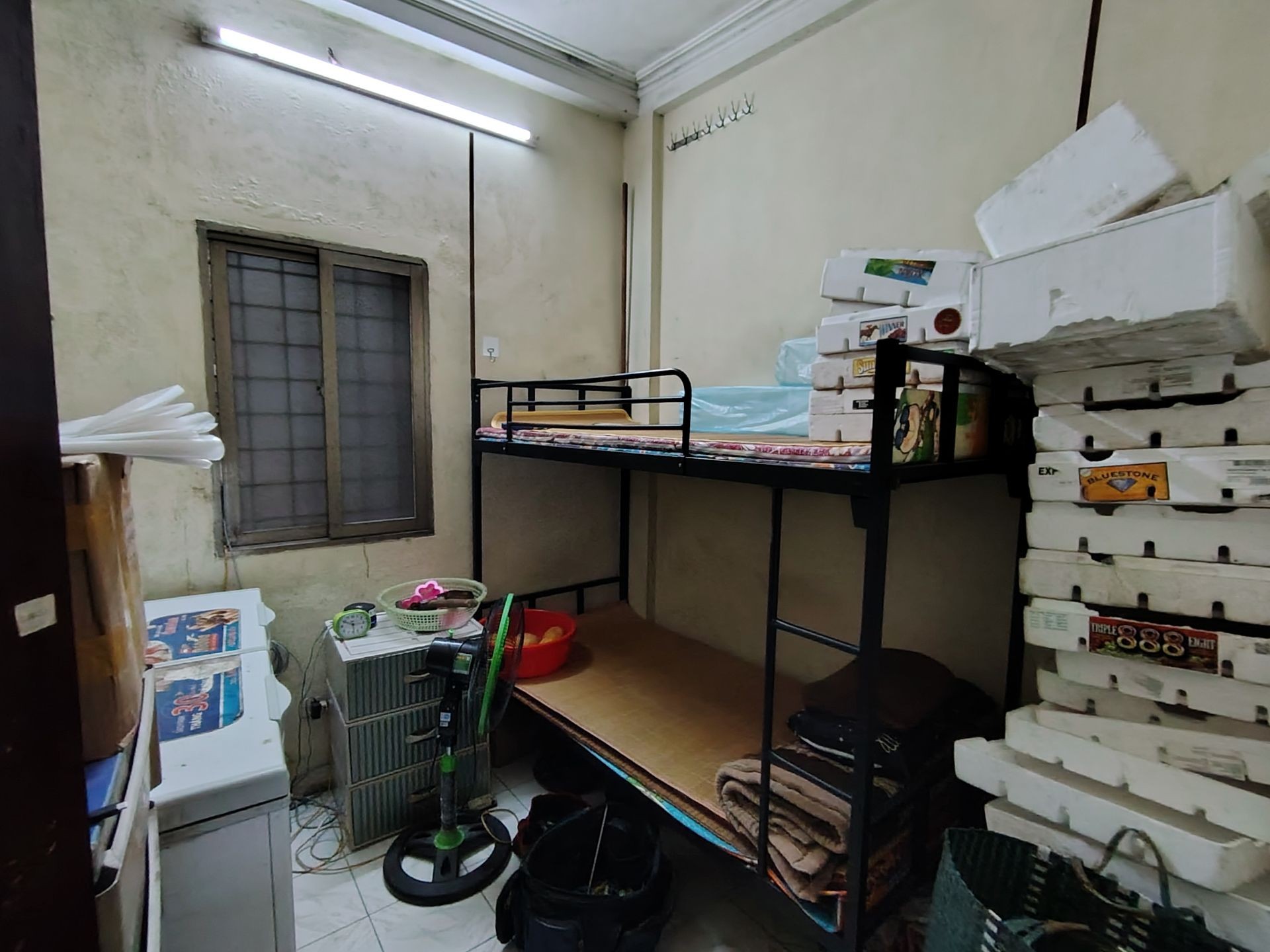 Bán nhà Trần Khát Chân - diện tích 36m2 3 tầng - Ngõ 184 thông khắp nơi - giá 6 tỷ