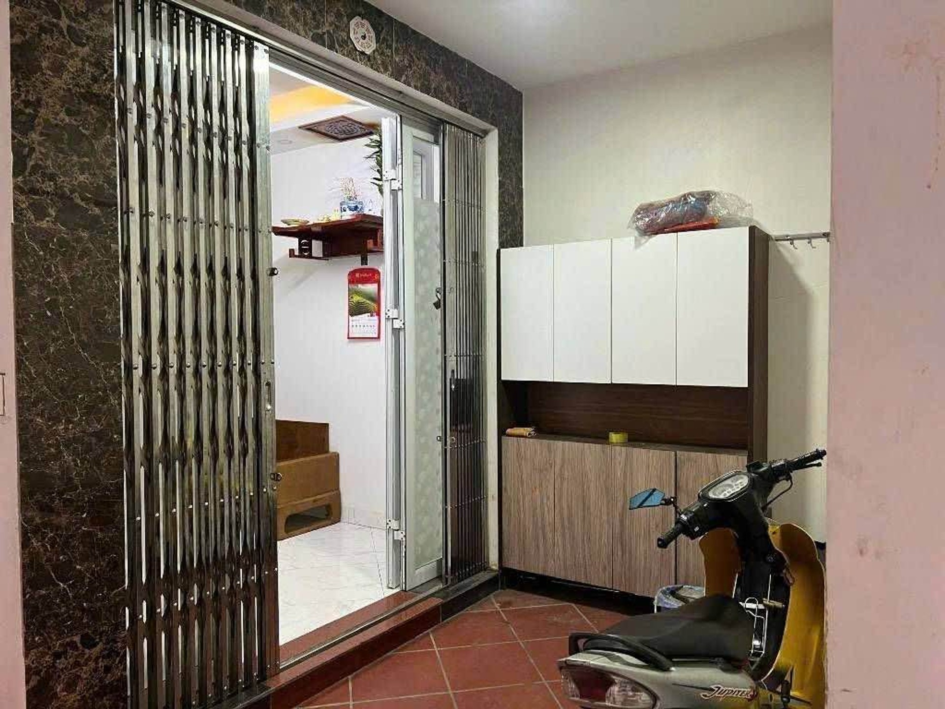 Bán nhà Tam Trinh - diện tích 34m2 5 tầng - Dân xây chắc chắn - giá 6,9 tỷ