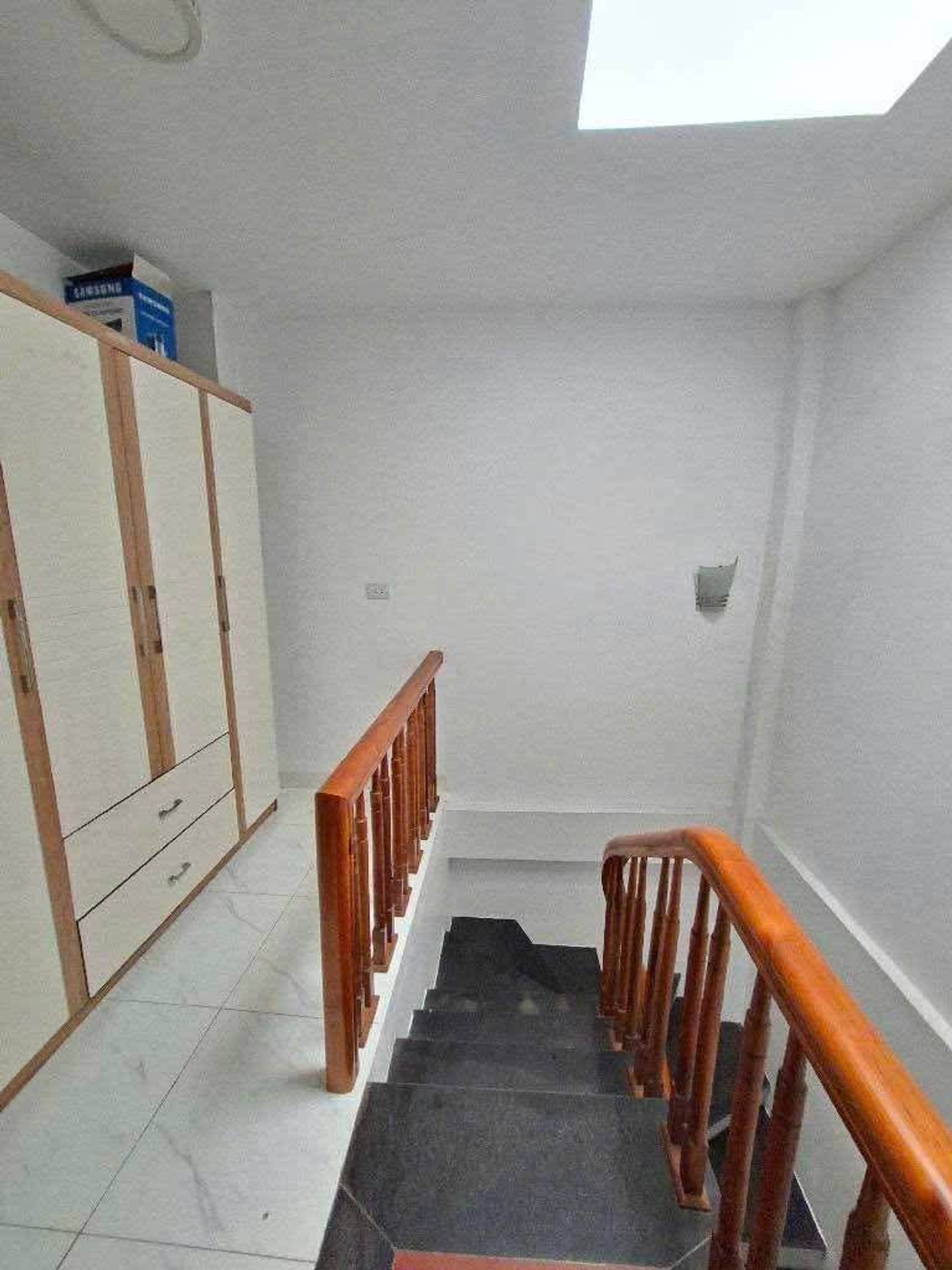 Bán nhà Tam Trinh - diện tích 34m2 5 tầng - Dân xây chắc chắn - giá 6,9 tỷ