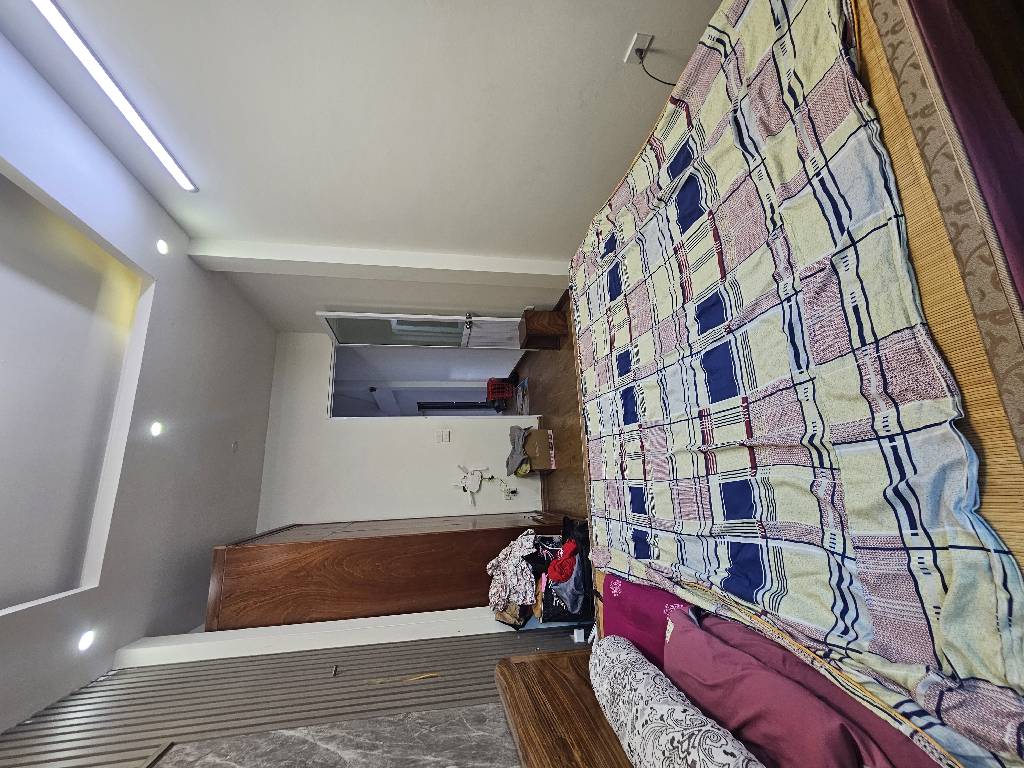 Bán nhà Tam Trinh - diện tích 43m2 4 tầng - Ô tô tránh - giá 8,9 tỷ