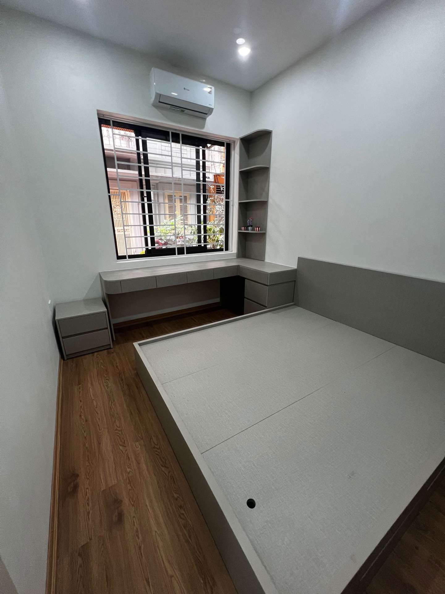 Bán nhà Lò Đúc - diện tích 70m2 1 tầng - Nhà sửa mới đẹp ở luôn - giá 6,1 tỷ