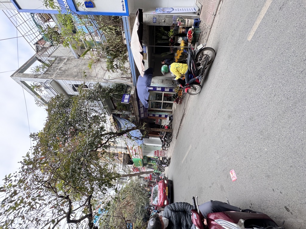 Bán nhà Vũ Thạnh - diện tích 140m2 7 tầng - Mặt phố trung tâm Đống Đa - giá 55 tỷ