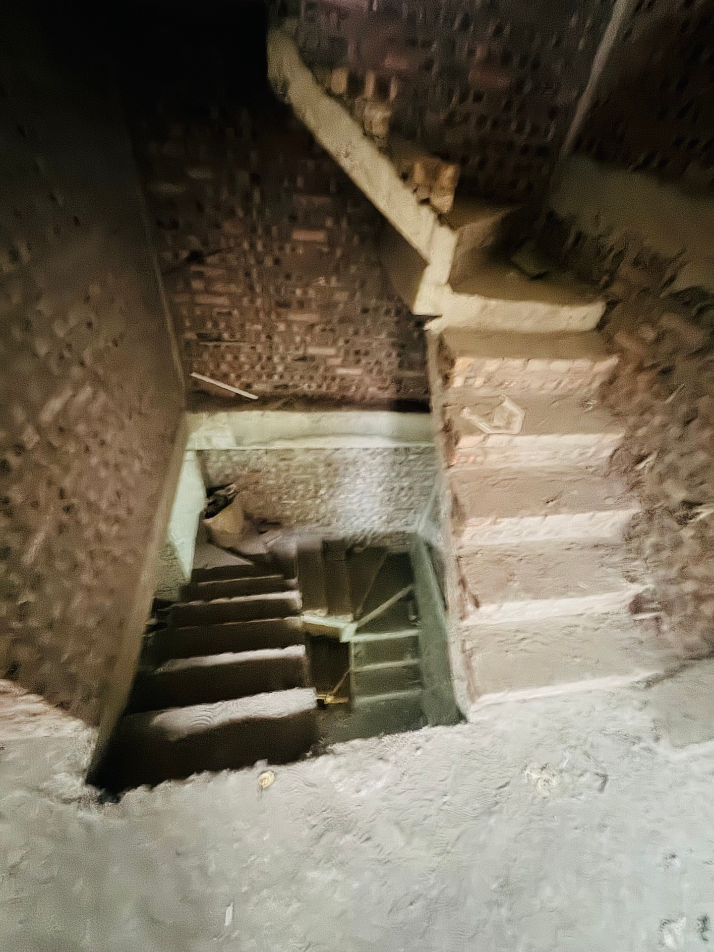 Bán nhà Ngõ 4 ô tô trở lên - diện tích 102.9m2 8 tầng - Lô góc 3 mặt thoáng - giá 40,6 tỷ