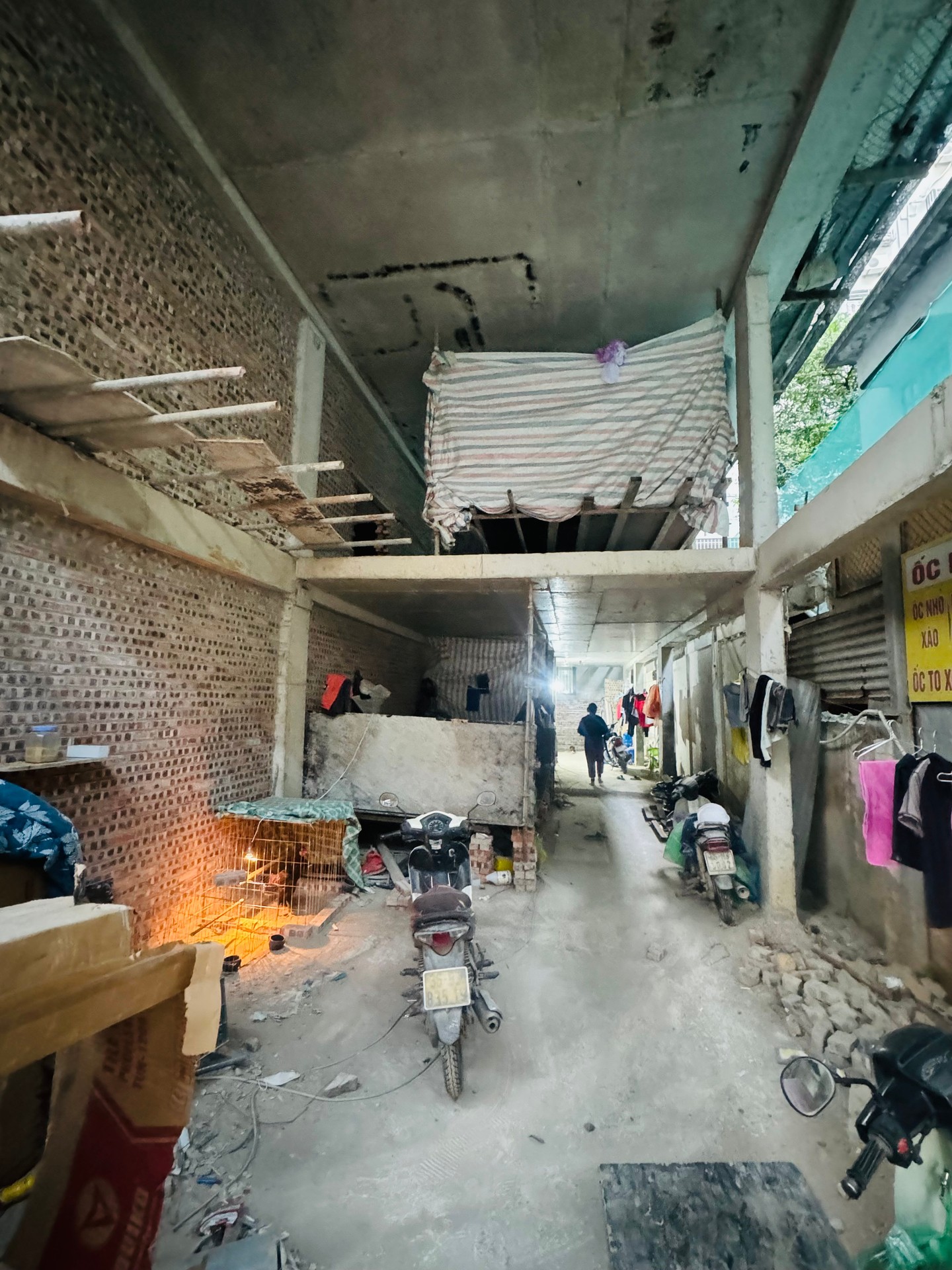 Bán nhà Ngõ 4 ô tô trở lên - diện tích 102.9m2 8 tầng - Lô góc 3 mặt thoáng - giá 40,6 tỷ