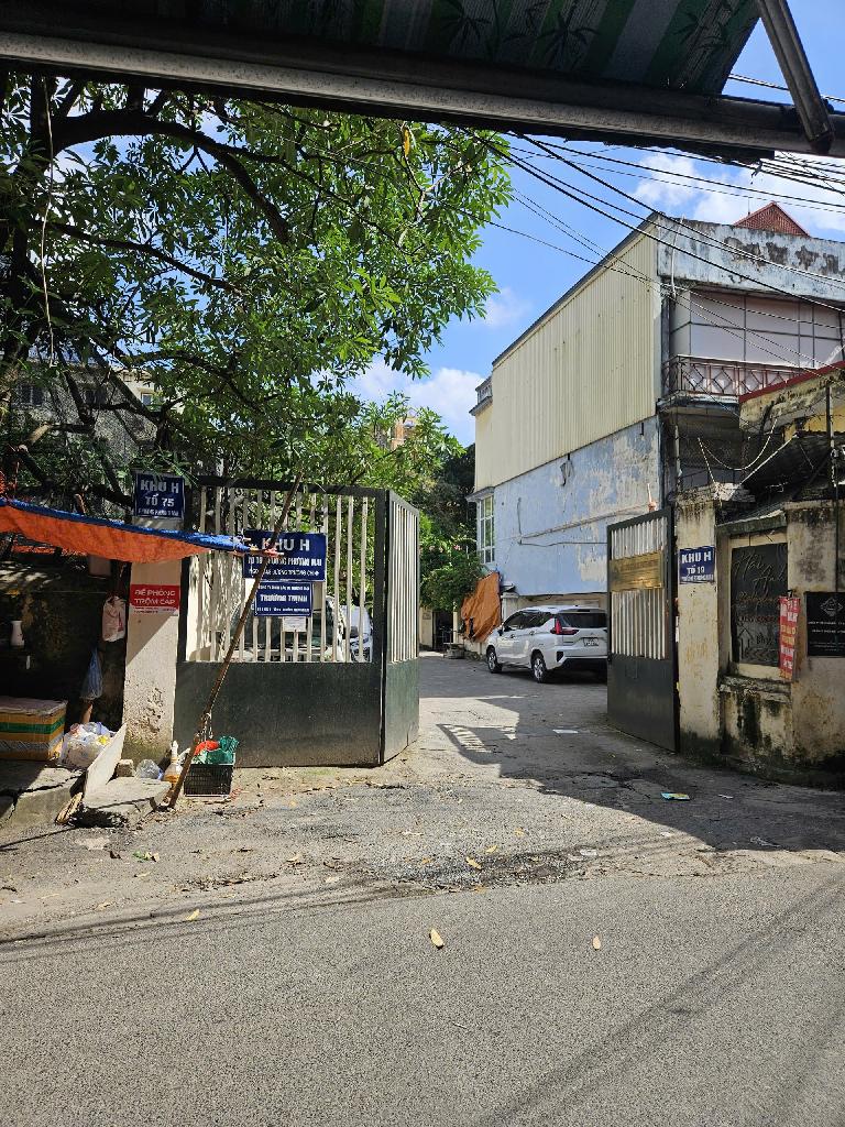 Bán nhà Trường Chinh - diện tích 1142m2 1 tầng - lô góc 2 mặt ngõ ô tô - giá 140 tỷ