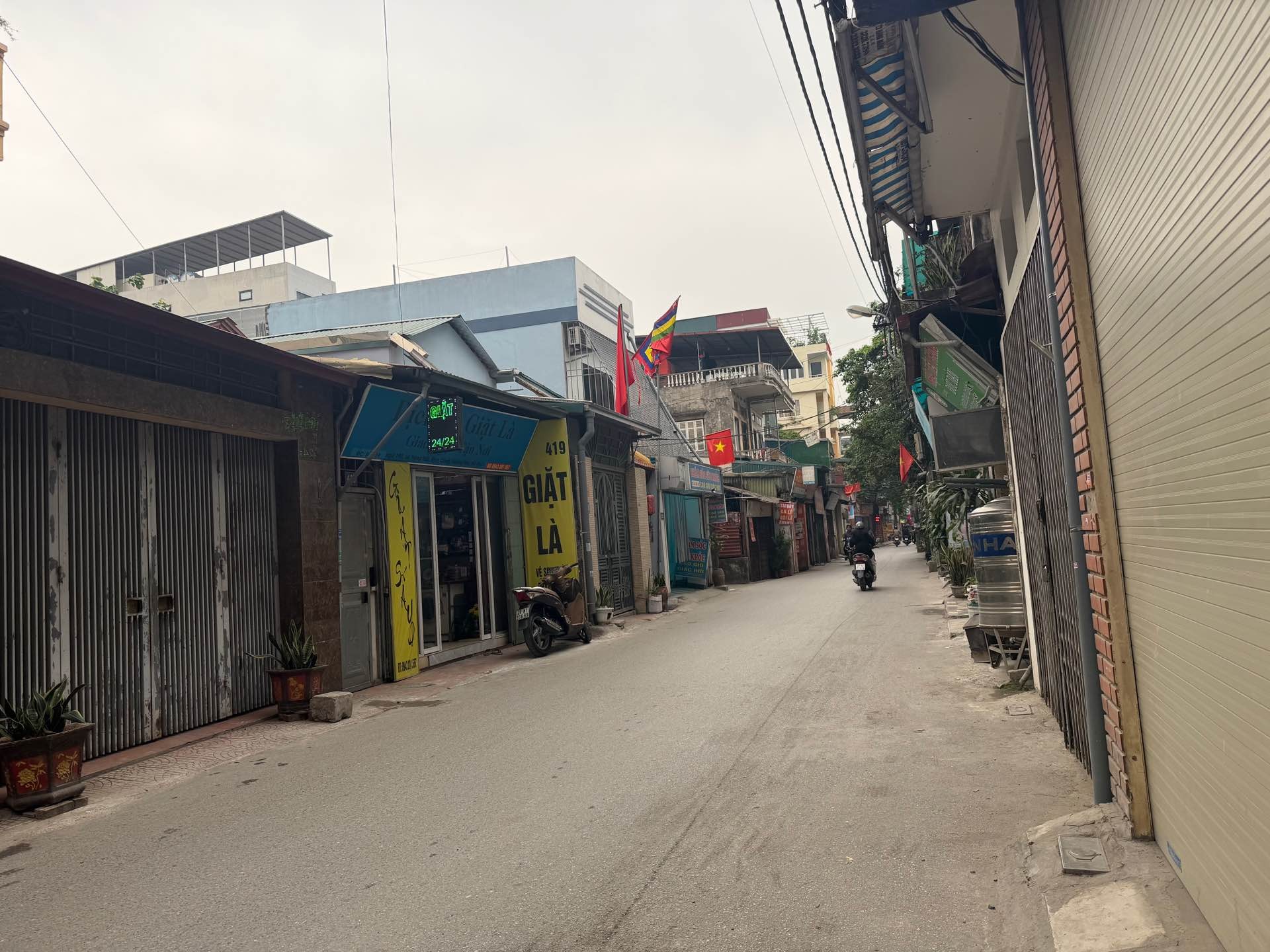 Bán nhà Định Công Thượng - diện tích 79m2 8 tầng - Toà nhà CHDV xây mới cao cấp - giá 23,9 tỷ