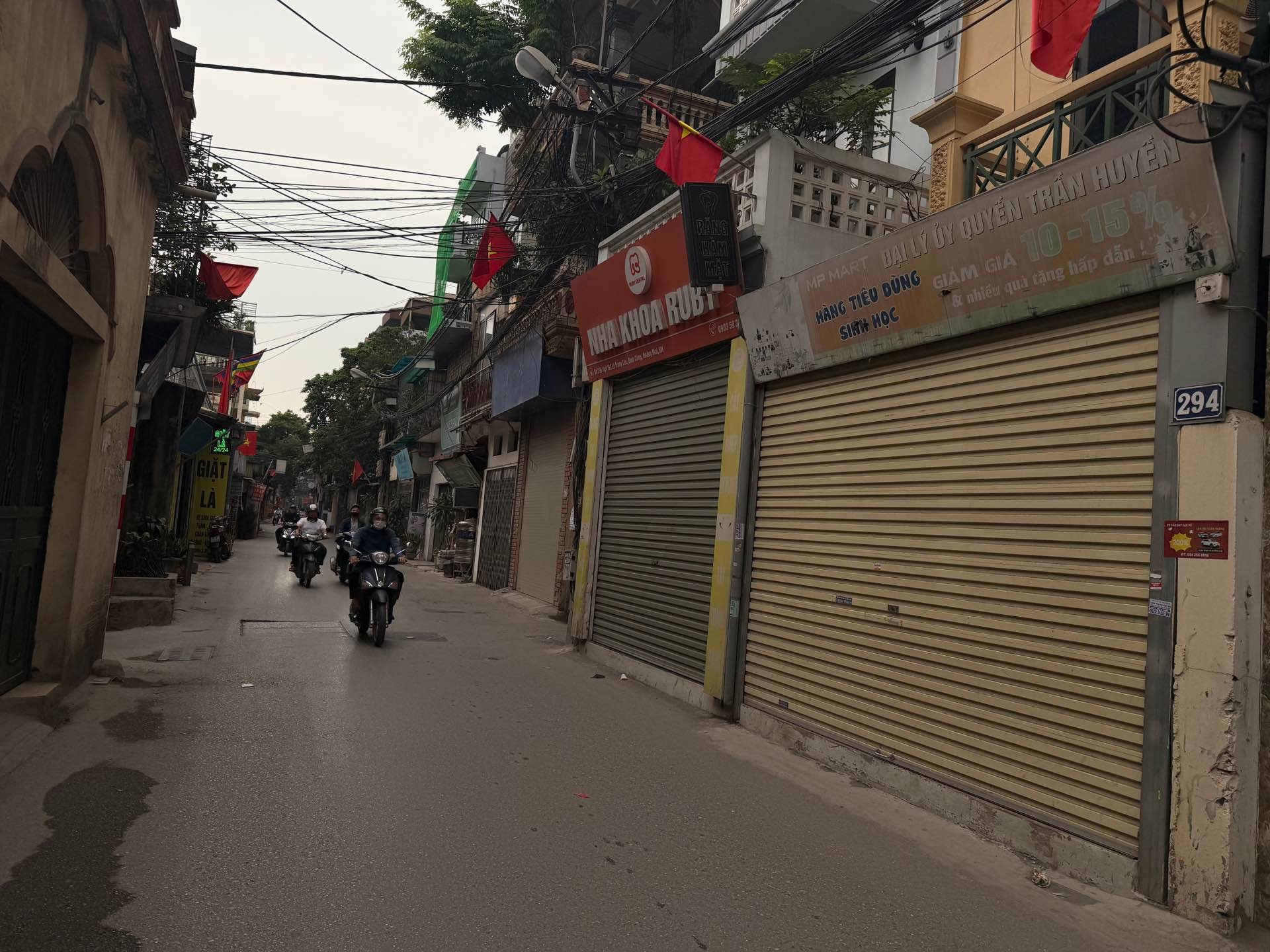 Bán nhà Định Công Thượng - diện tích 79m2 8 tầng - Toà nhà CHDV xây mới cao cấp - giá 23,9 tỷ
