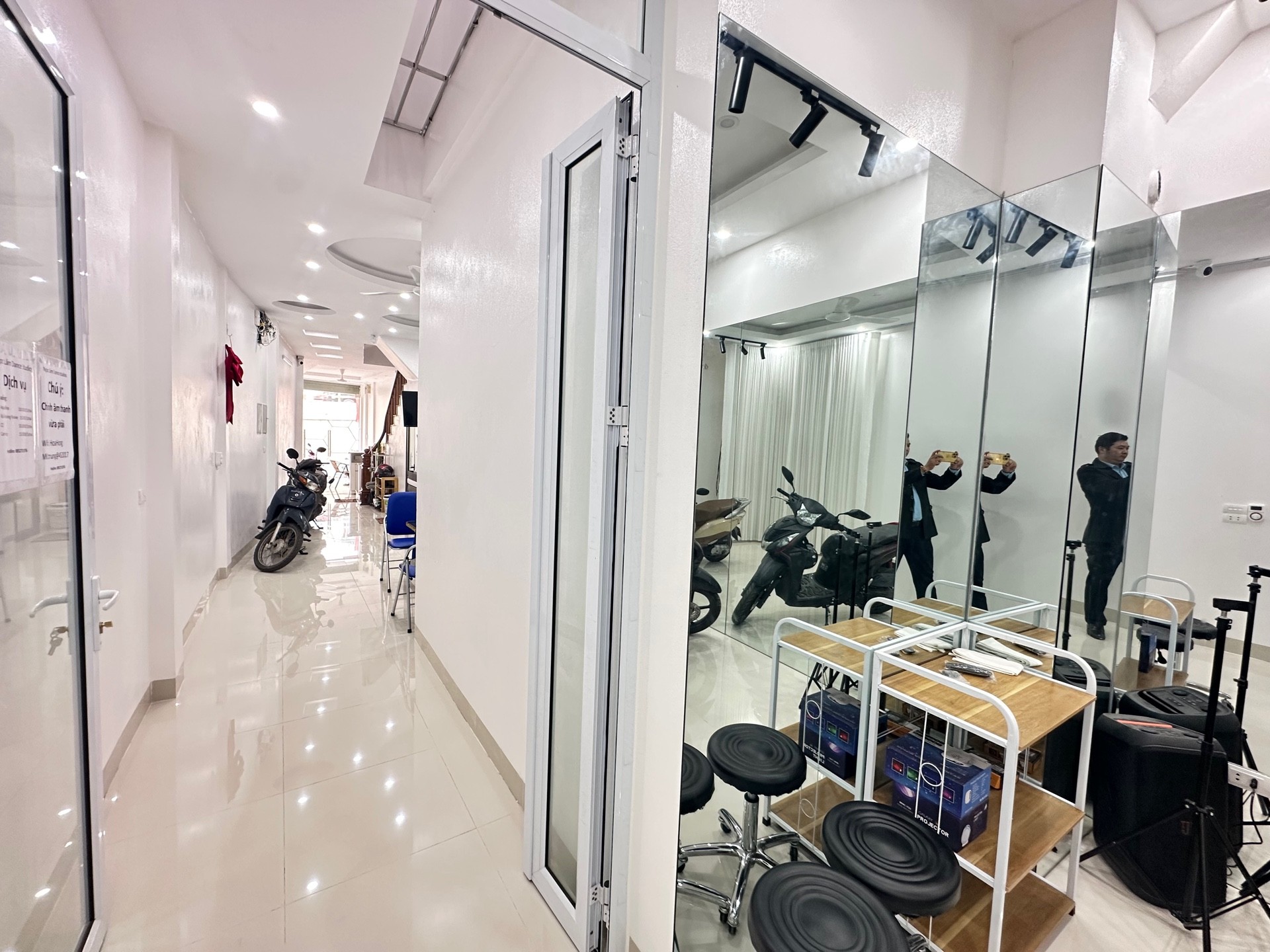 Bán nhà Giải Phóng - diện tích 74m2 4 tầng - Mặt phố kinh doanh siêu lợi nhuận - giá 27,5 tỷ