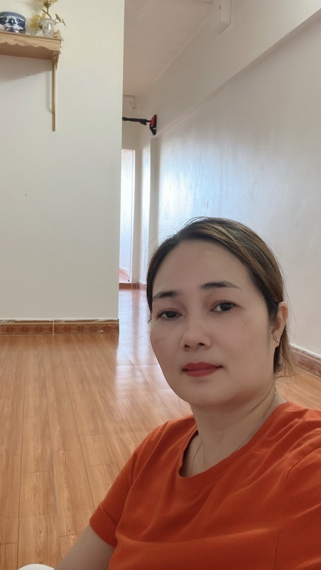 Bán nhà Nguyễn Chí Thanh - diện tích 65m2 1 tầng - Ô tô đỗ chân cầu thang - giá 5,2 tỷ
