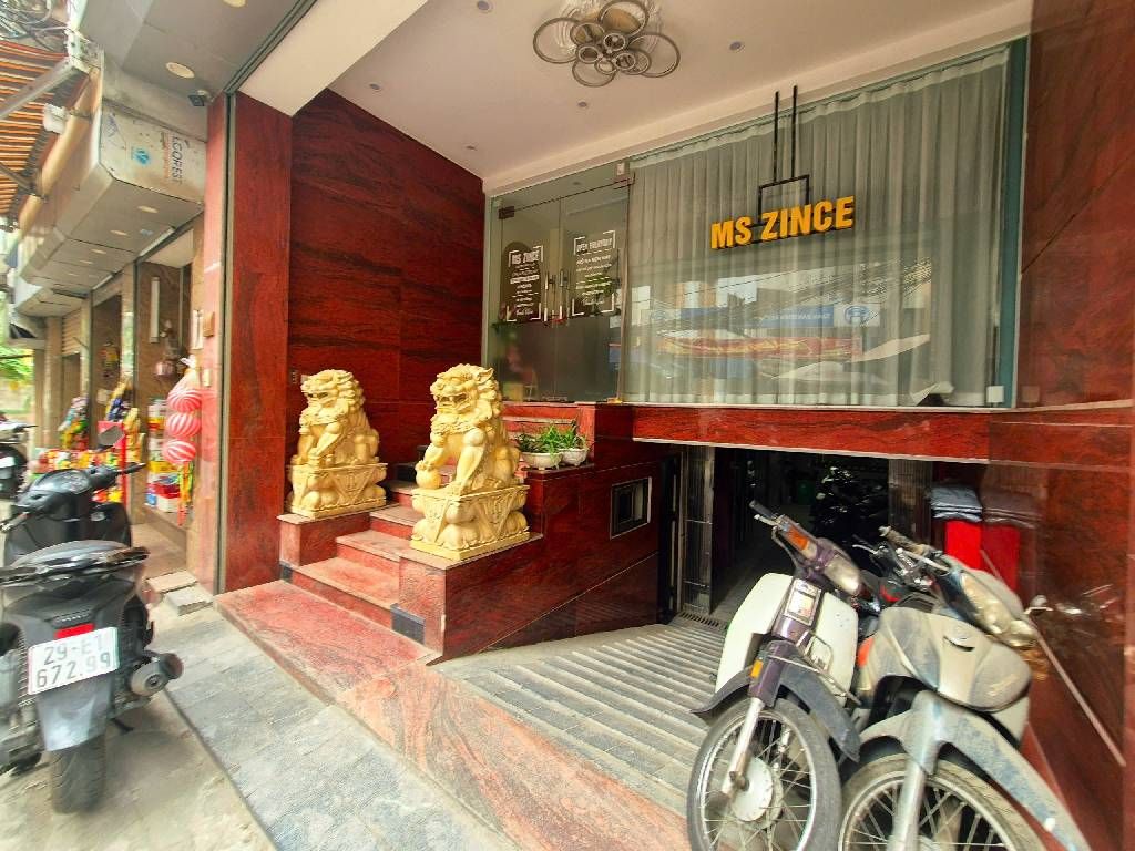 Bán nhà Cự Lộc - diện tích 69m2 9 tầng - Lô góc 2 mặt thoáng - giá 27,6 tỷ