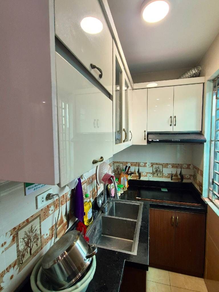 Bán nhà Cự Lộc - diện tích 69m2 9 tầng - Lô góc 2 mặt thoáng - giá 27,6 tỷ