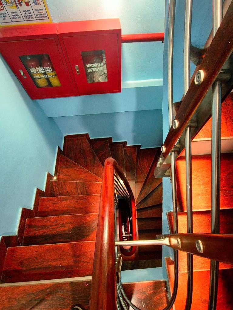 Bán nhà Cự Lộc - diện tích 69m2 9 tầng - Lô góc 2 mặt thoáng - giá 27,6 tỷ