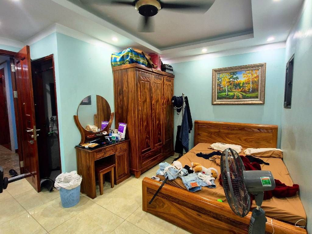 Bán nhà Cự Lộc - diện tích 69m2 9 tầng - Lô góc 2 mặt thoáng - giá 27,6 tỷ