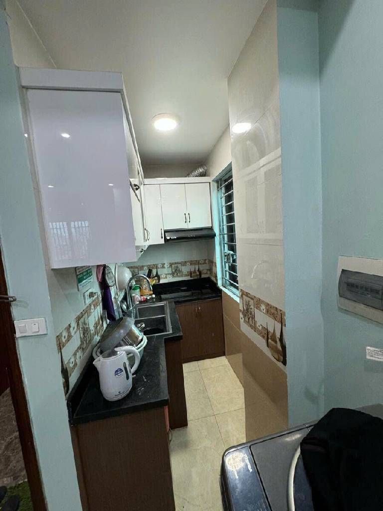 Bán nhà Cự Lộc - diện tích 69m2 9 tầng - Lô góc 2 mặt thoáng - giá 27,6 tỷ