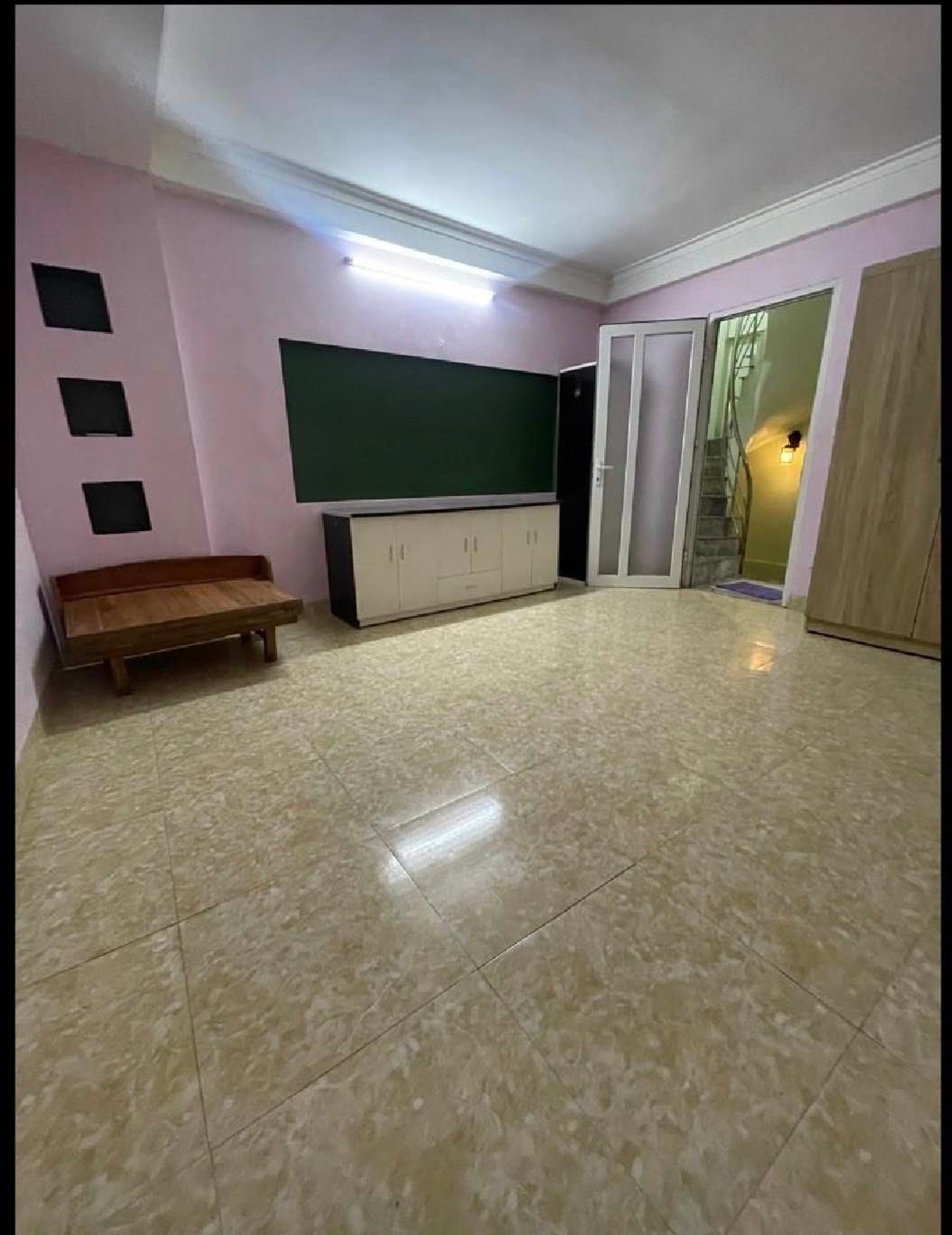 Bán nhà Đông Thiên - diện tích 54m2 5 tầng - ô tô gần - giá 6,6 tỷ