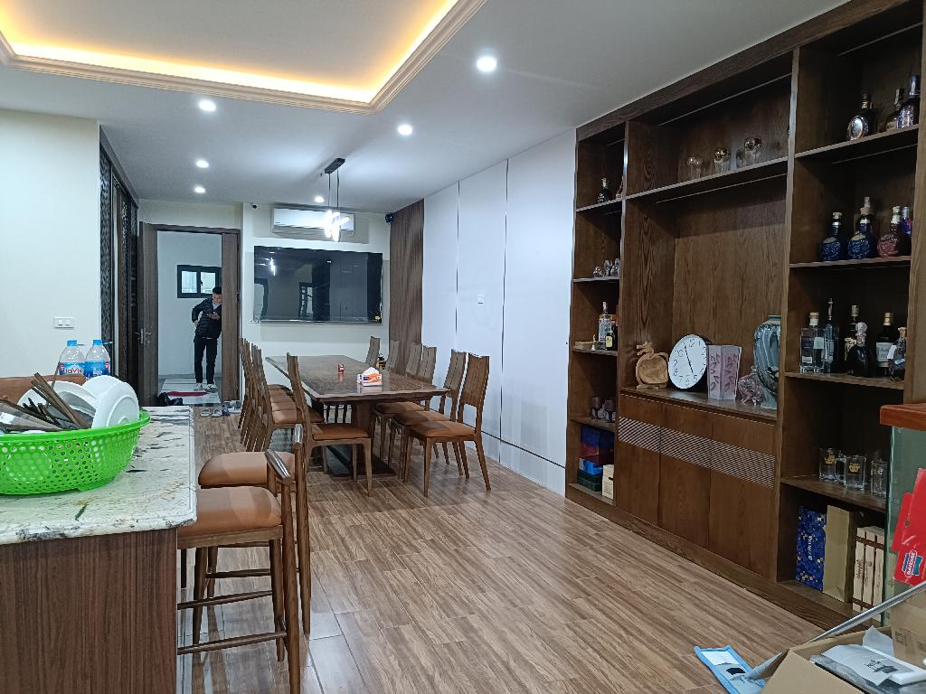 Bán nhà Trương Định - diện tích 125m2 7 tầng - Ô tô tránh - giá 50 tỷ