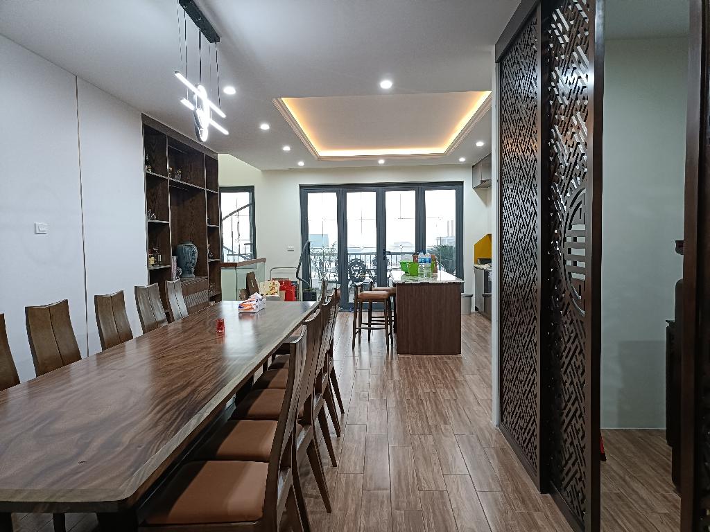 Bán nhà Trương Định - diện tích 125m2 7 tầng - Ô tô tránh - giá 50 tỷ