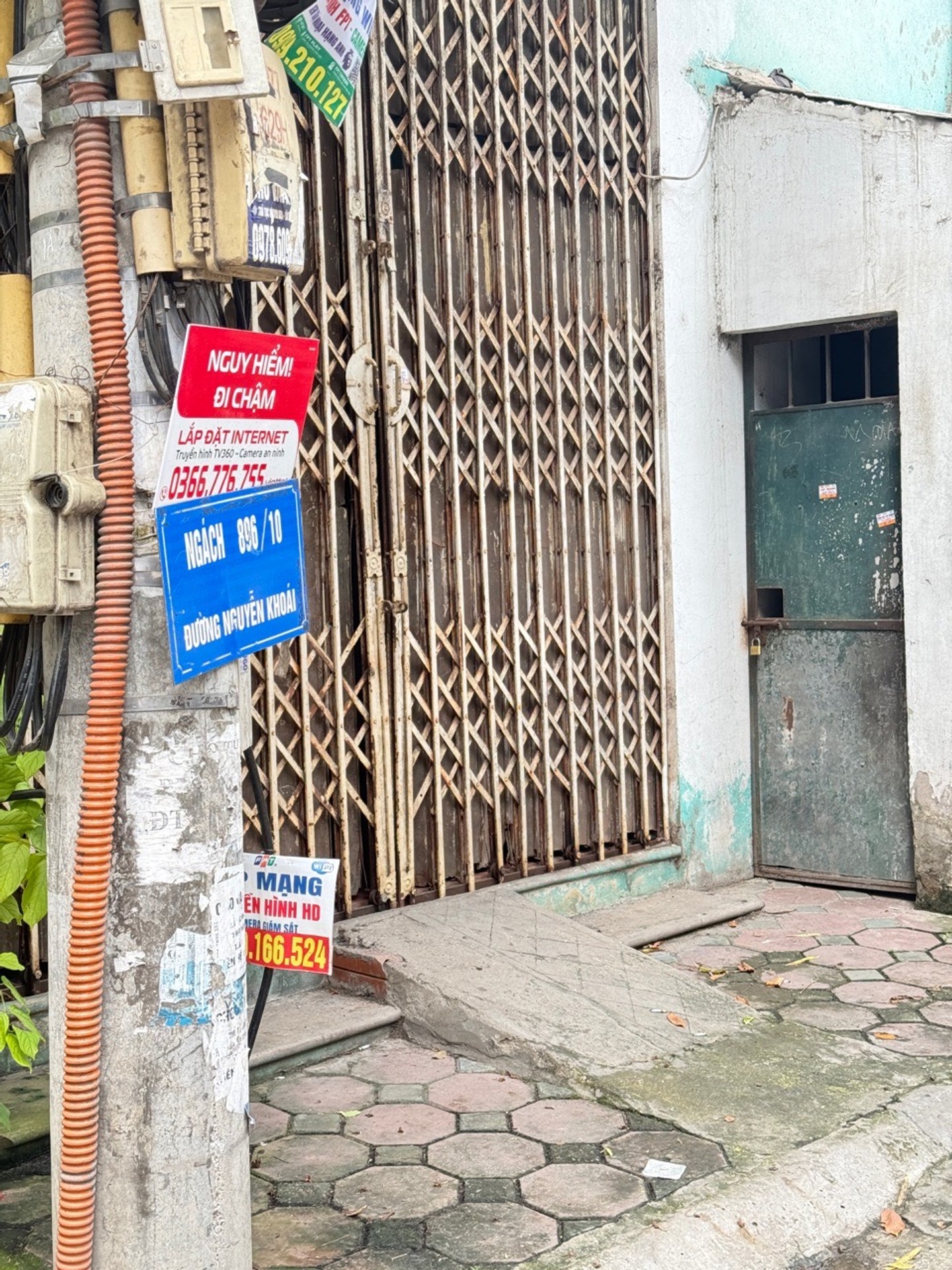 Bán nhà Đê Nguyễn Khoái - diện tích 78m2 1 tầng - Cực hiếm - giá 20,9 tỷ