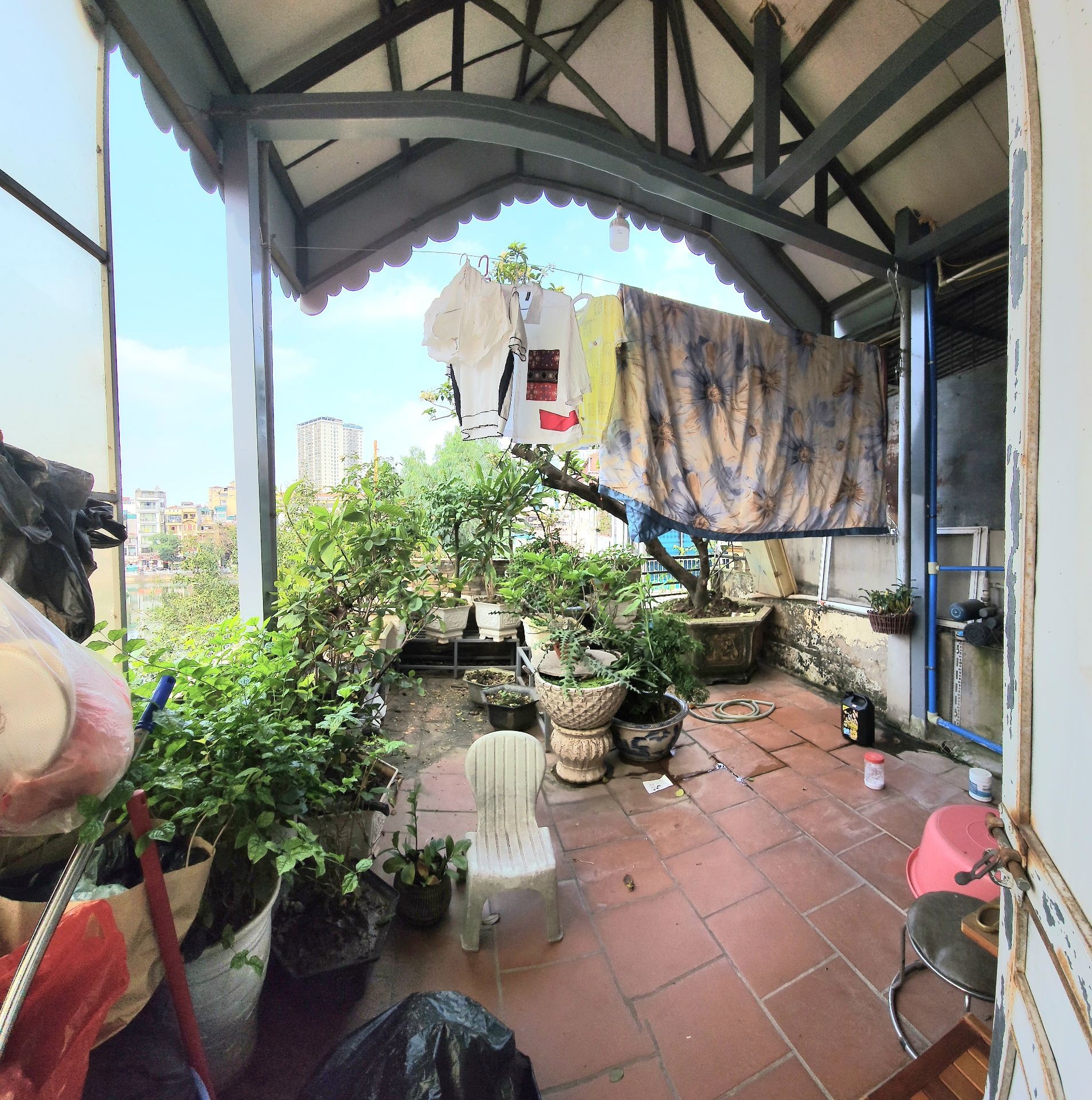 Bán nhà Hương Viên - diện tích 33m2 5 tầng - Mặt hồ Hai Bà - giá 25 tỷ