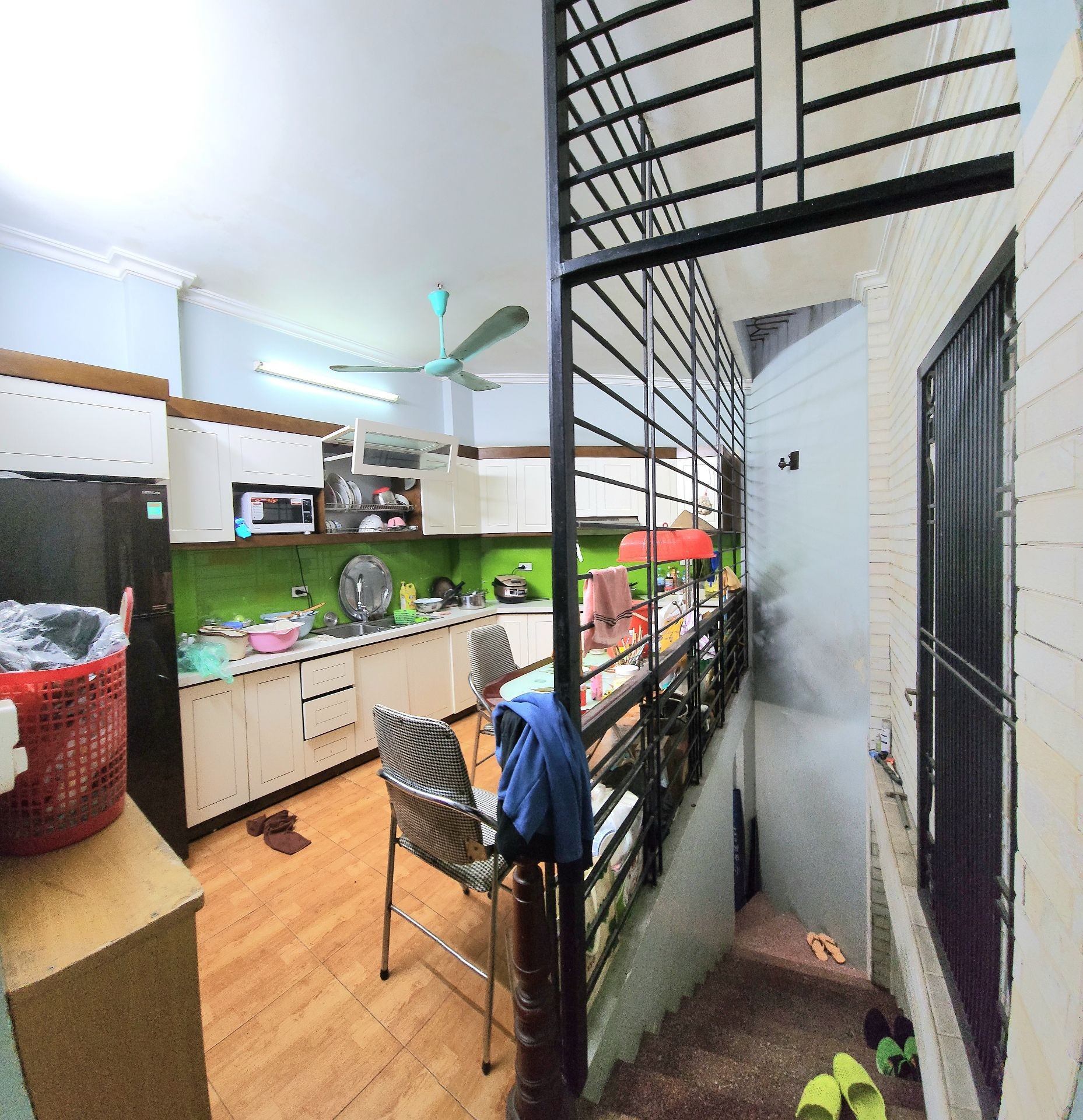 Bán nhà Hương Viên - diện tích 33m2 5 tầng - Mặt hồ Hai Bà - giá 25 tỷ