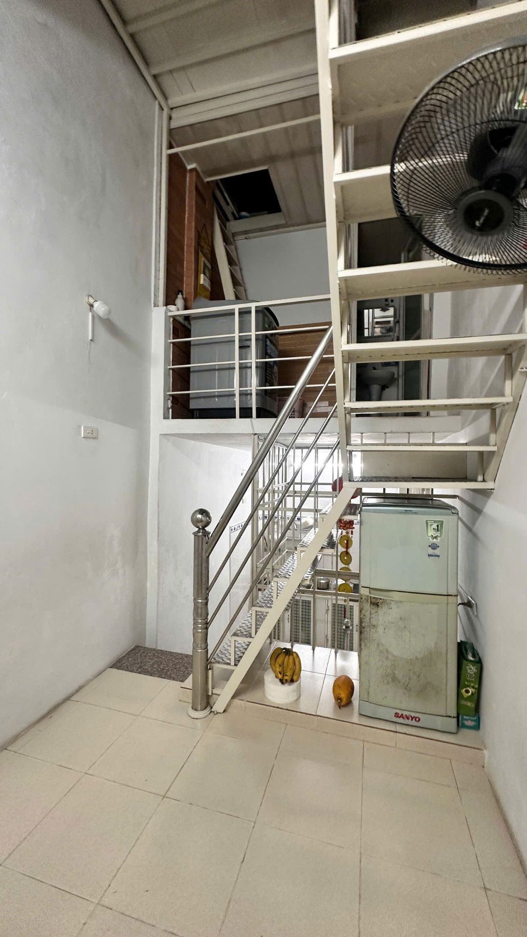 Bán nhà Kim Ngưu - diện tích 30m2 3 tầng - Lô góc 2 mặt thoáng - giá 21 tỷ