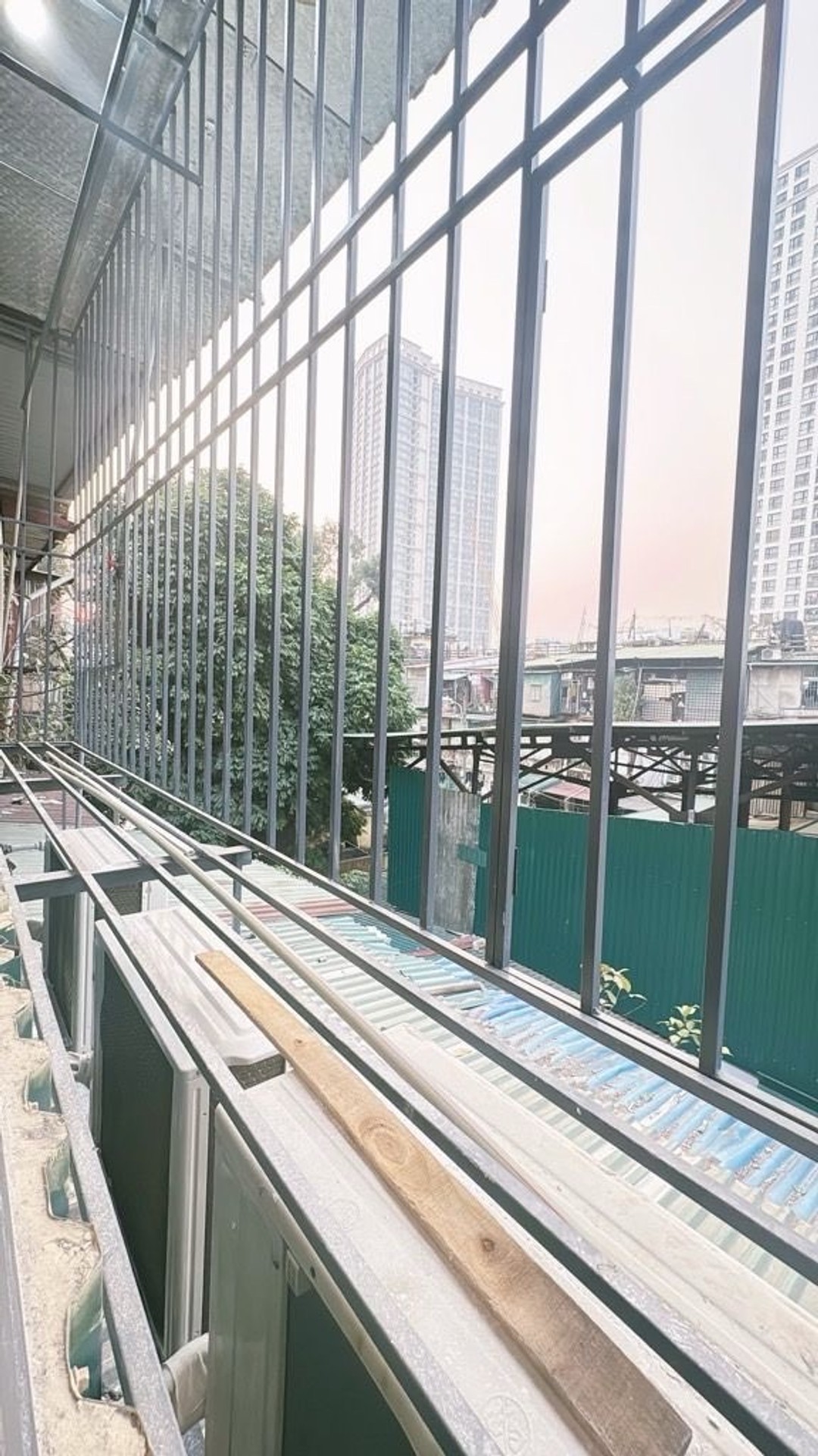 Bán nhà Nguyễn Trãi - diện tích 60m2 3 tầng - Đối diện Royal City - giá 3,5 tỷ