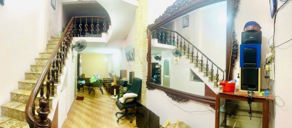 Bán nhà Định Công Thượng - diện tích 35m2 5 tầng - Ô tô tránh - giá 6 tỷ