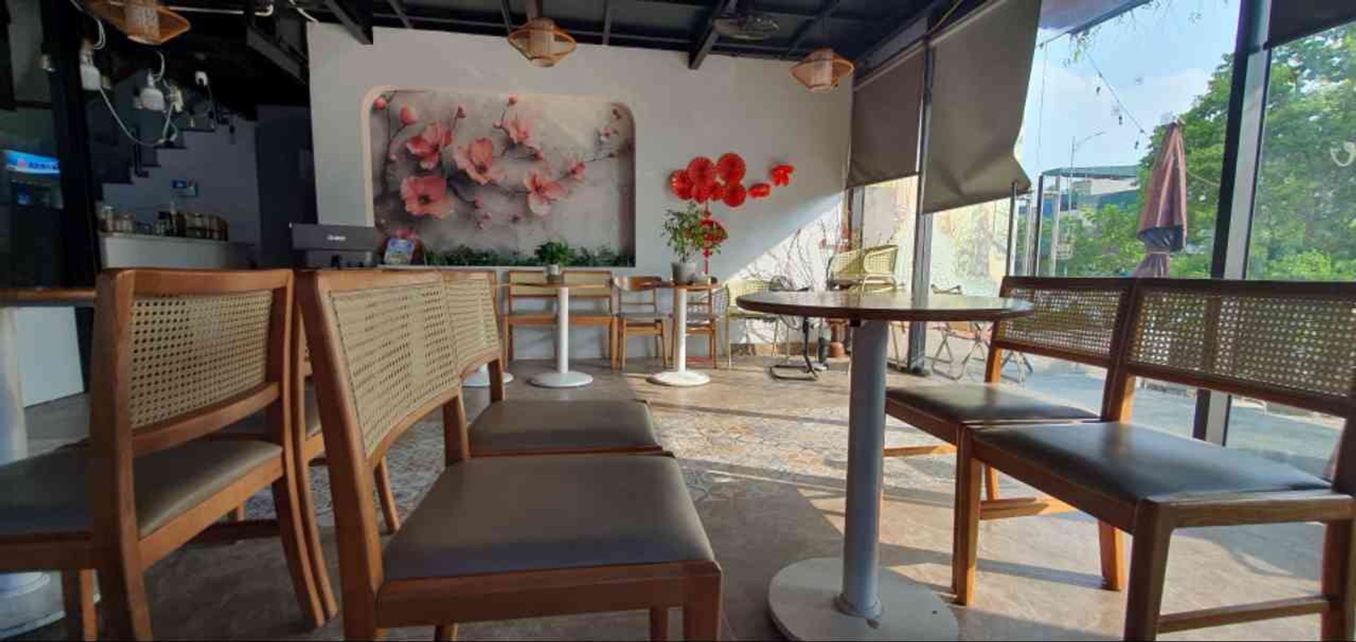 Bán nhà Tam Trinh - diện tích 133m2 2 tầng - Lô góc, mặt tiền rộng - giá 15,9 tỷ