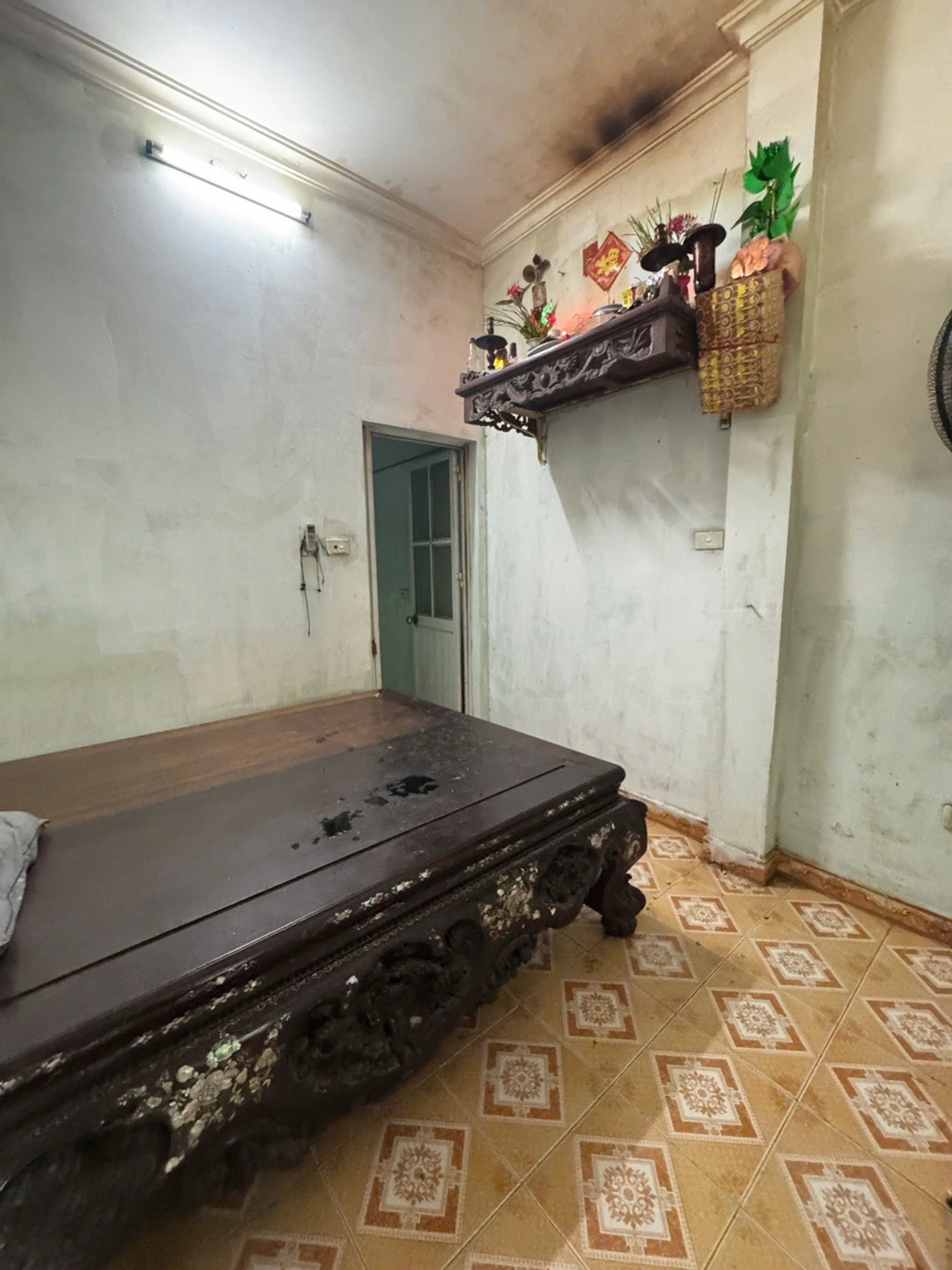 Bán nhà Lĩnh Nam - diện tích 33m2 3 tầng - Nhà dân xây - giá 6,5 tỷ