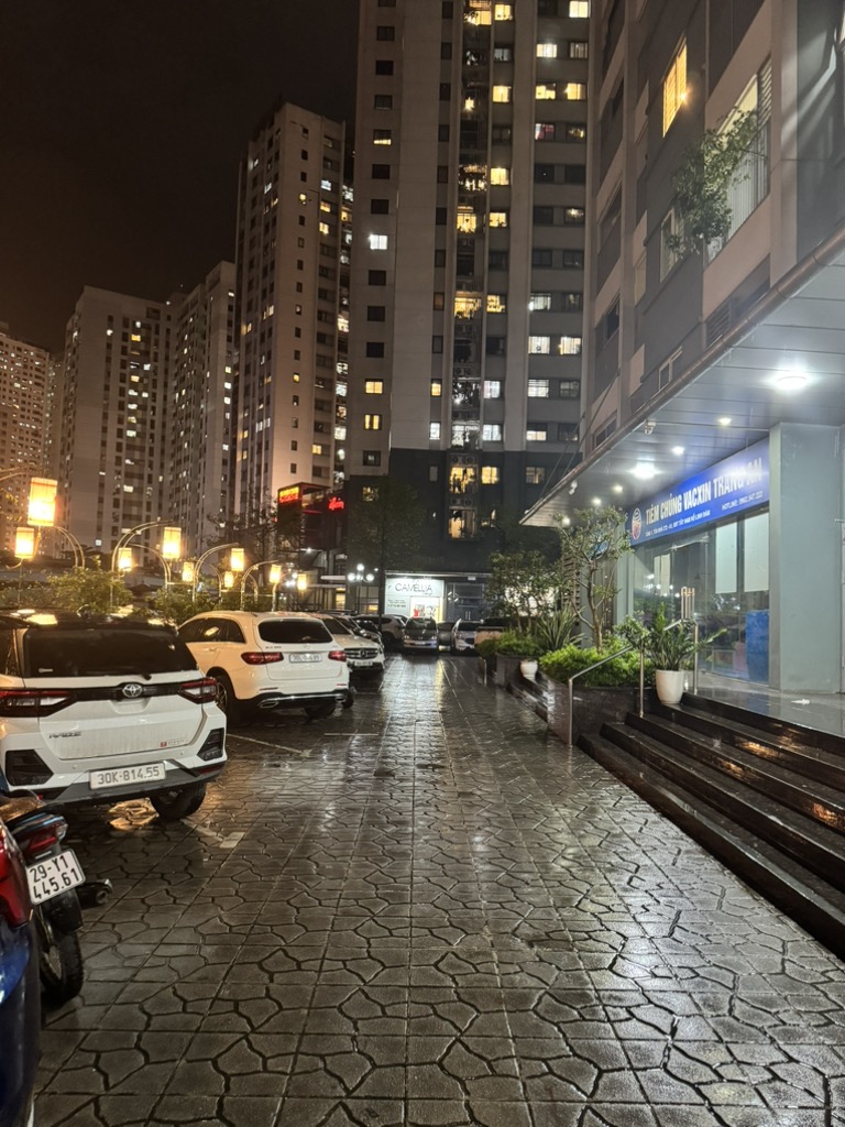 Bán nhà Tây Nam Linh Đàm - diện tích 342m2 1 tầng - Lô góc 2 mặt thoáng - giá 46 tỷ