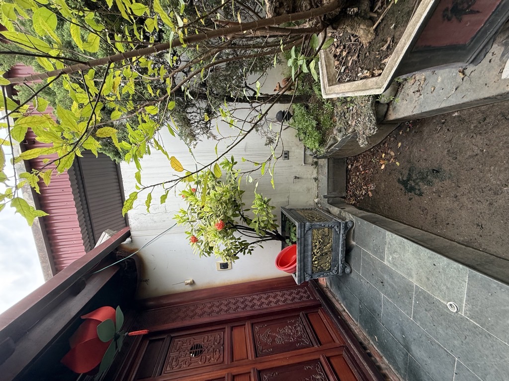 Bán nhà Thành Công - diện tích 160m2 6 tầng - Ô tô tránh - giá 76 tỷ