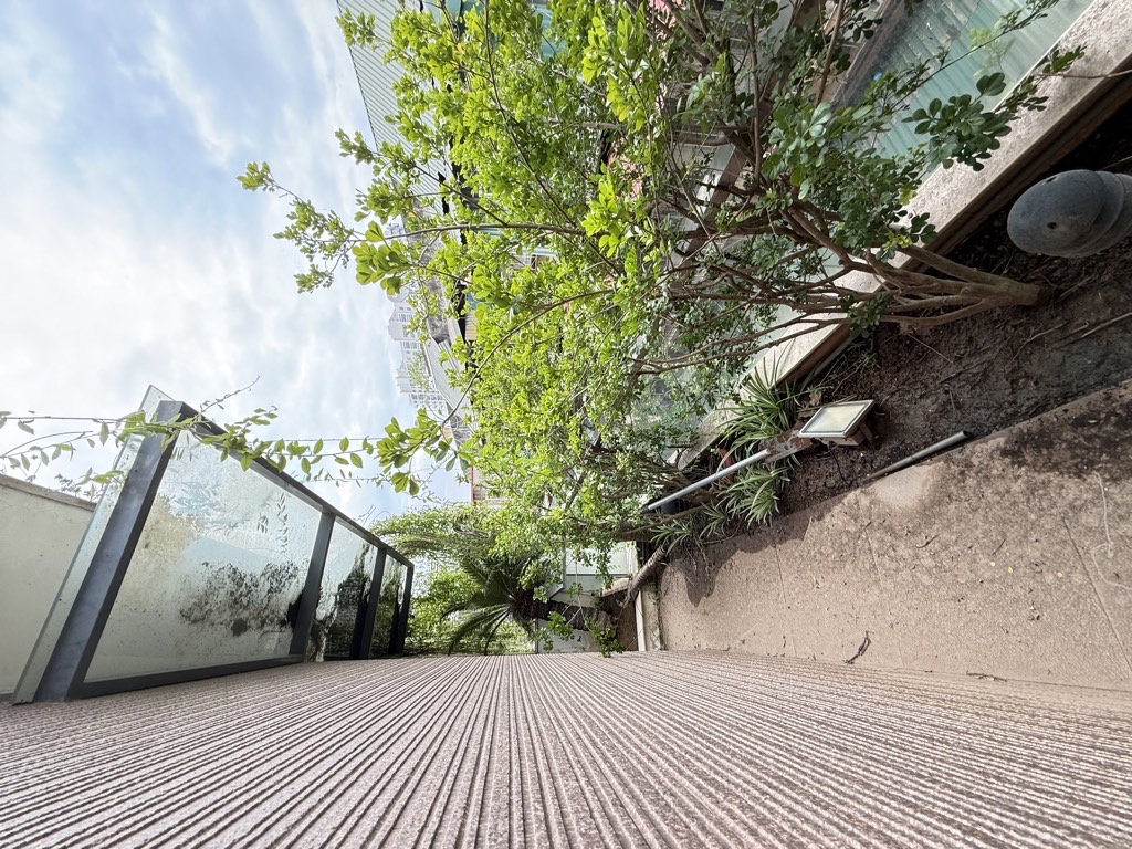 Bán nhà Thành Công - diện tích 160m2 6 tầng - Ô tô tránh - giá 76 tỷ